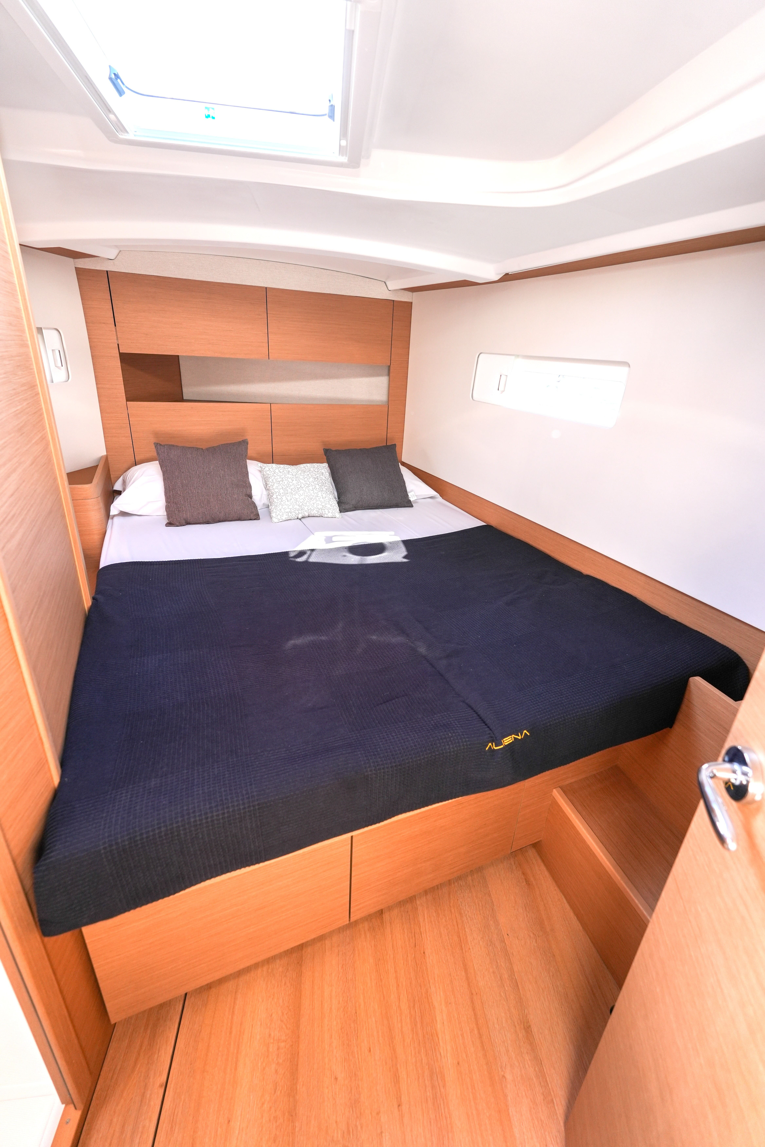 Sun Odyssey 410 — photo 10