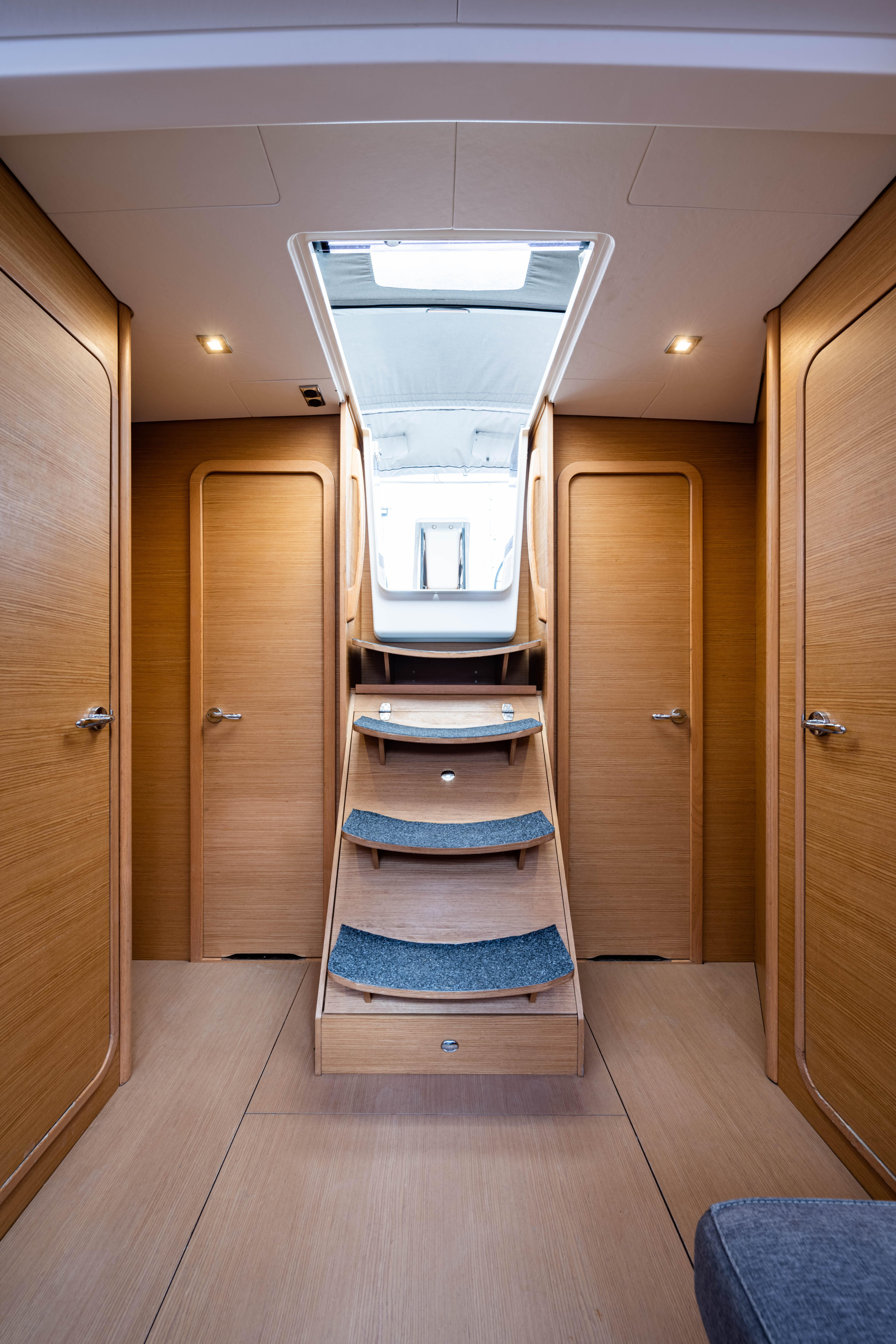 Dufour 460 Grand Large — photo 2