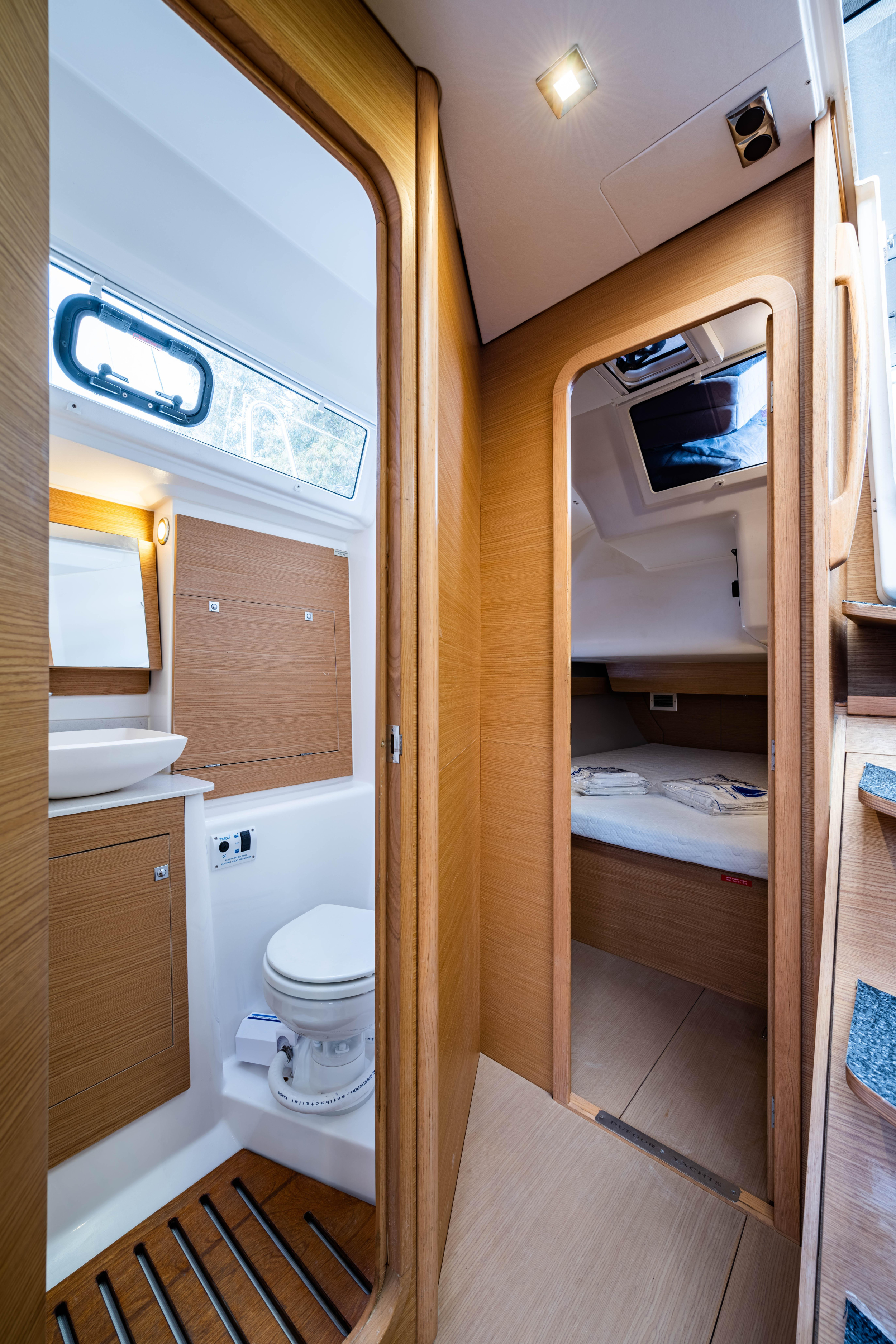 Dufour 460 Grand Large — photo 12