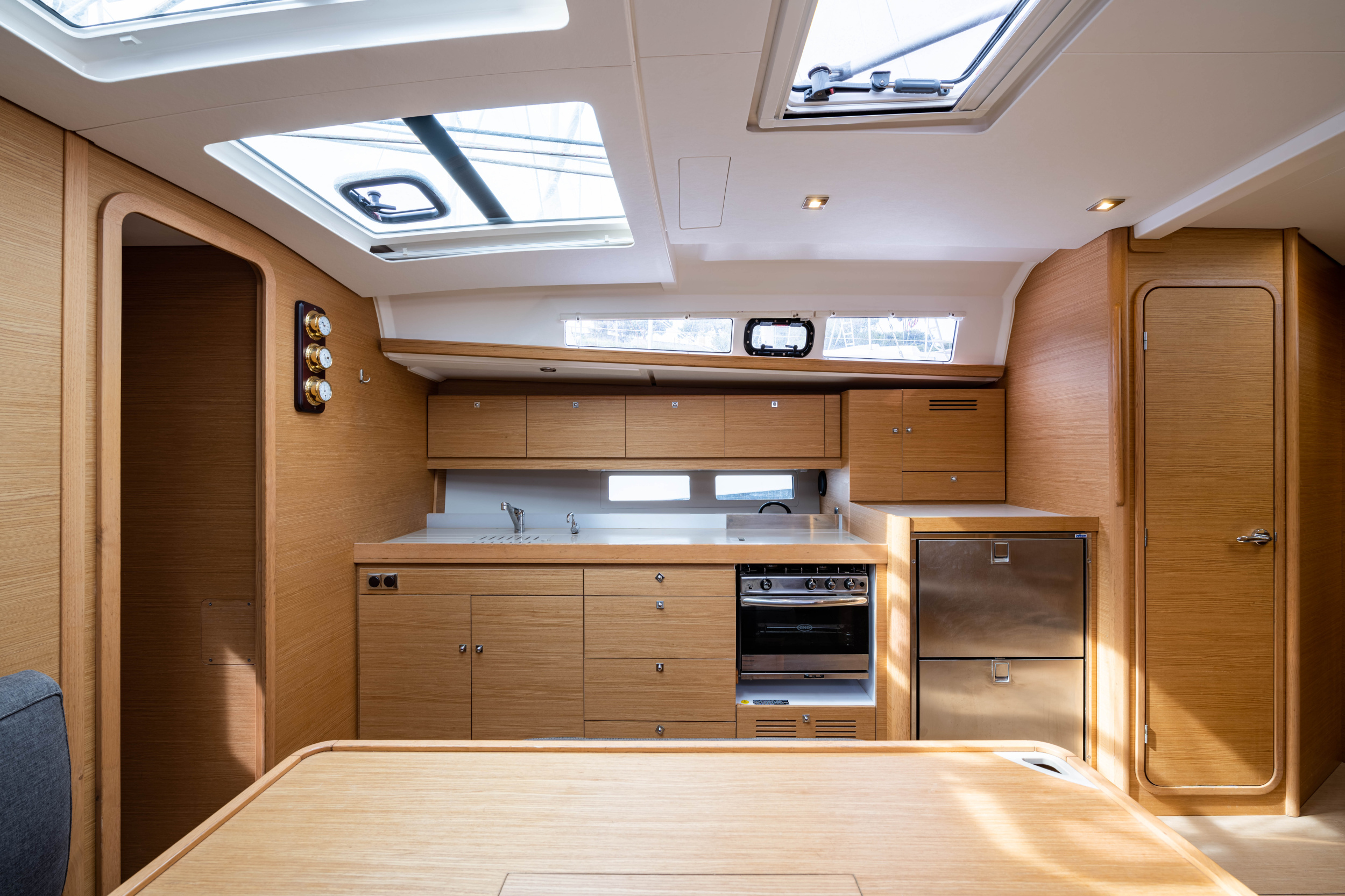 Dufour 460 Grand Large — photo 15
