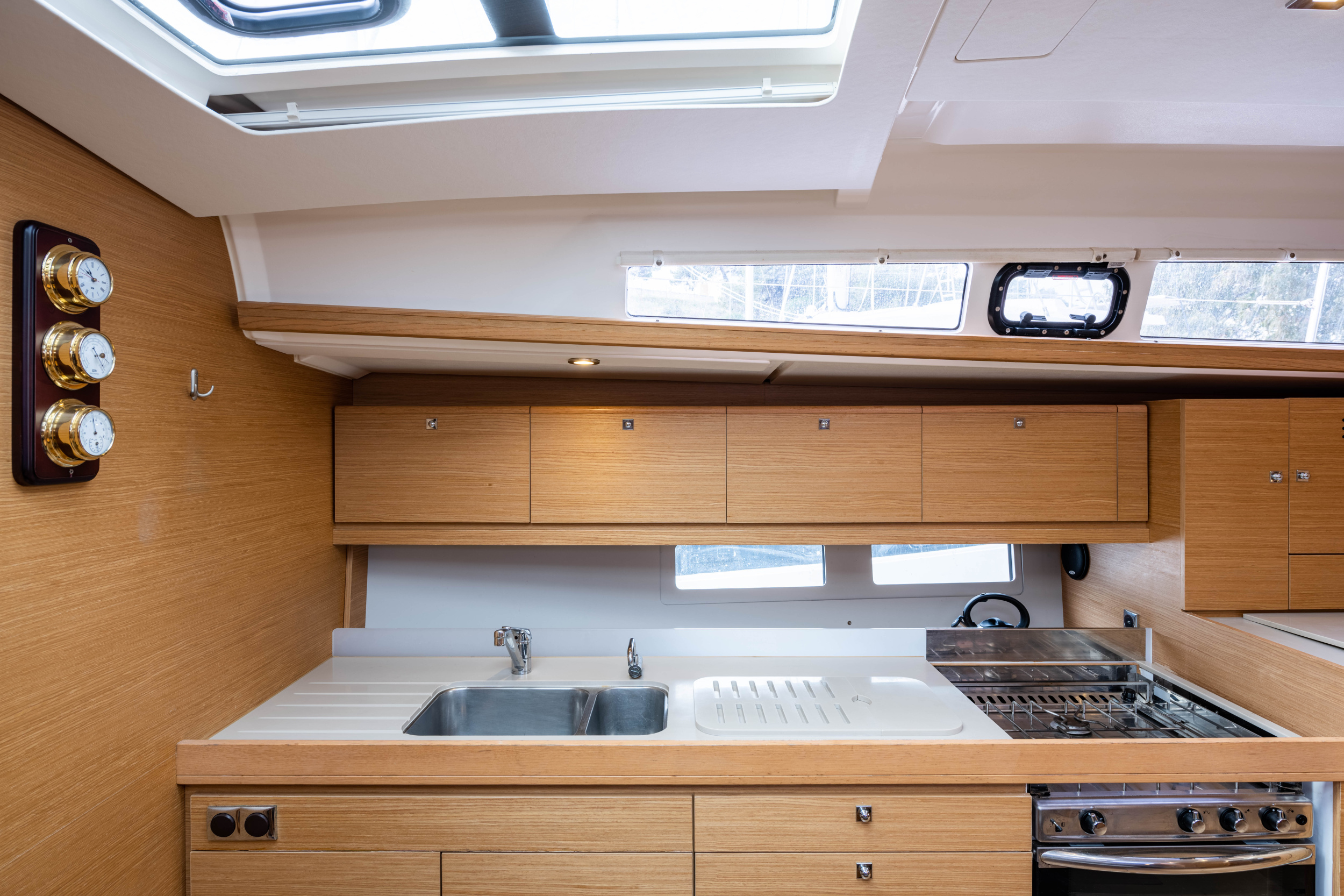 Dufour 460 Grand Large — photo 24