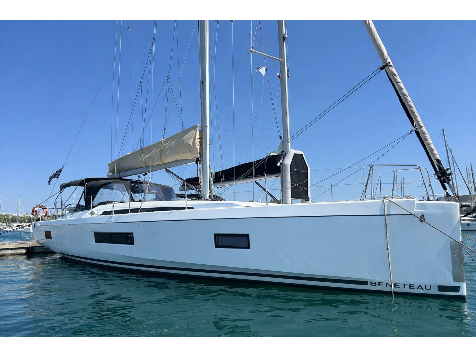 Oceanis 51.1 — photo 1