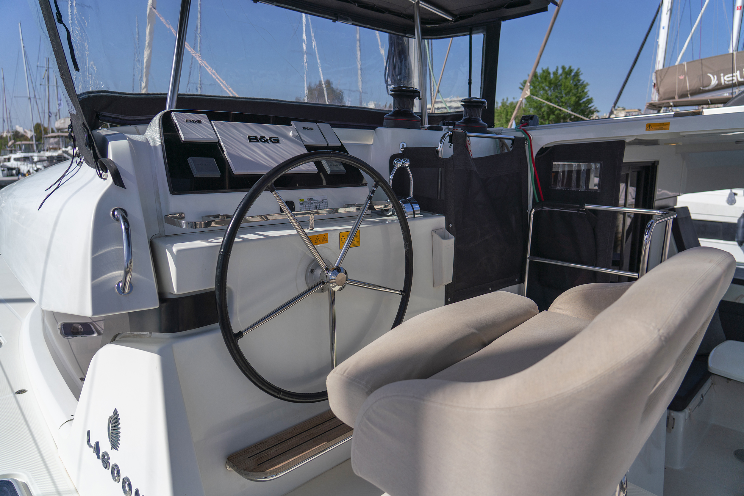 Lagoon 42 & GEN — photo 17