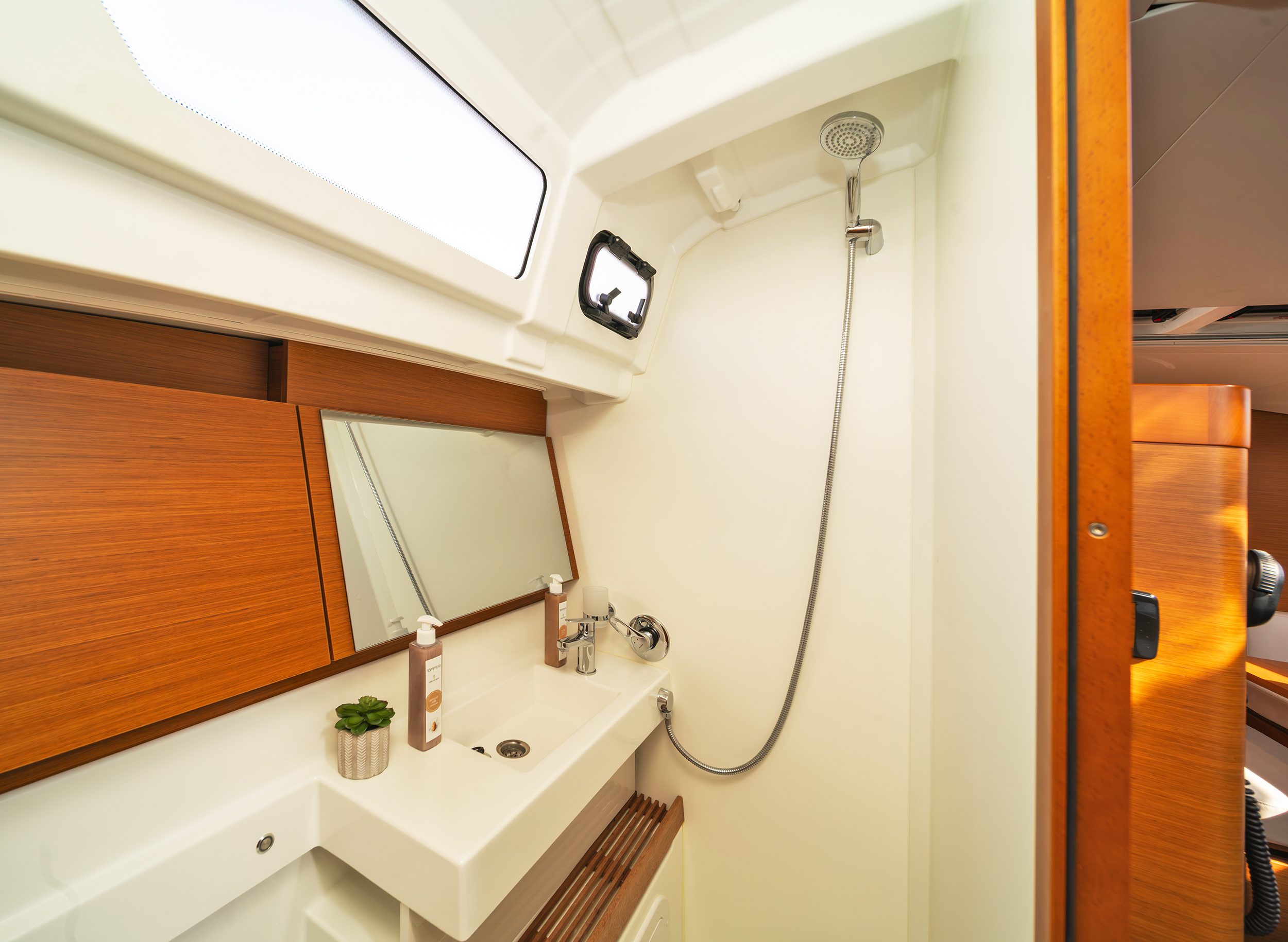 Sun Odyssey 490 4cab — photo 19