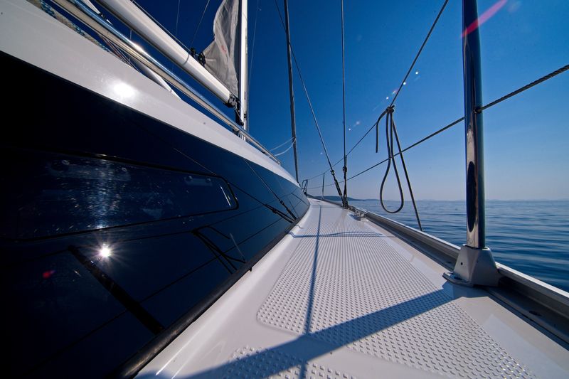 Bavaria Cruiser 41 — photo 8