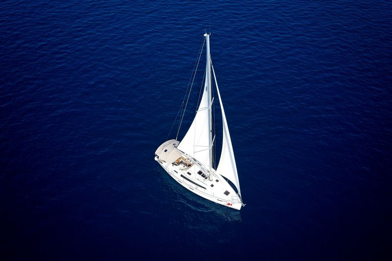 Bavaria Cruiser 41 — photo 12