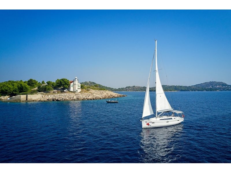 Bavaria Cruiser 41 — photo 1