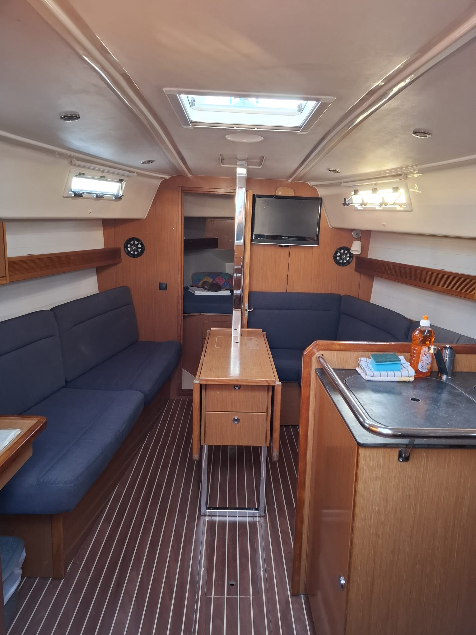 Bavaria Cruiser 32 — photo 5