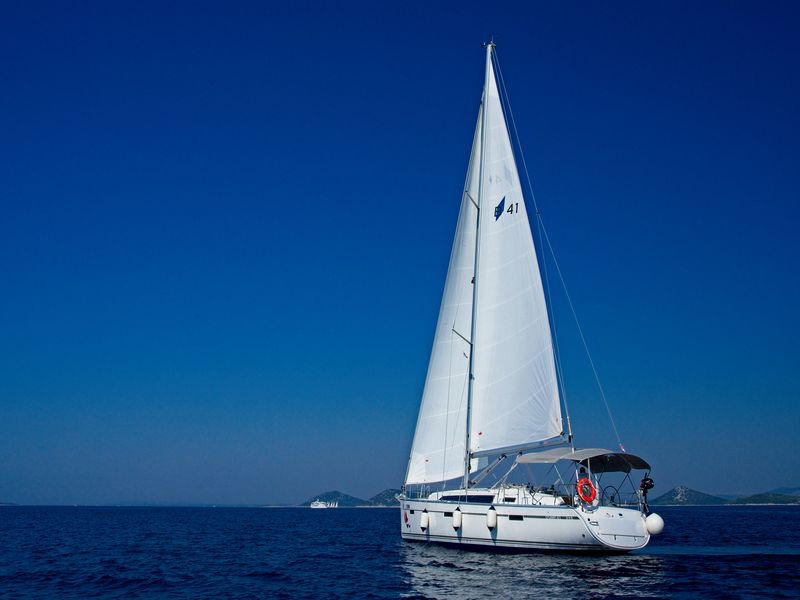 Bavaria Cruiser 41 — photo 2
