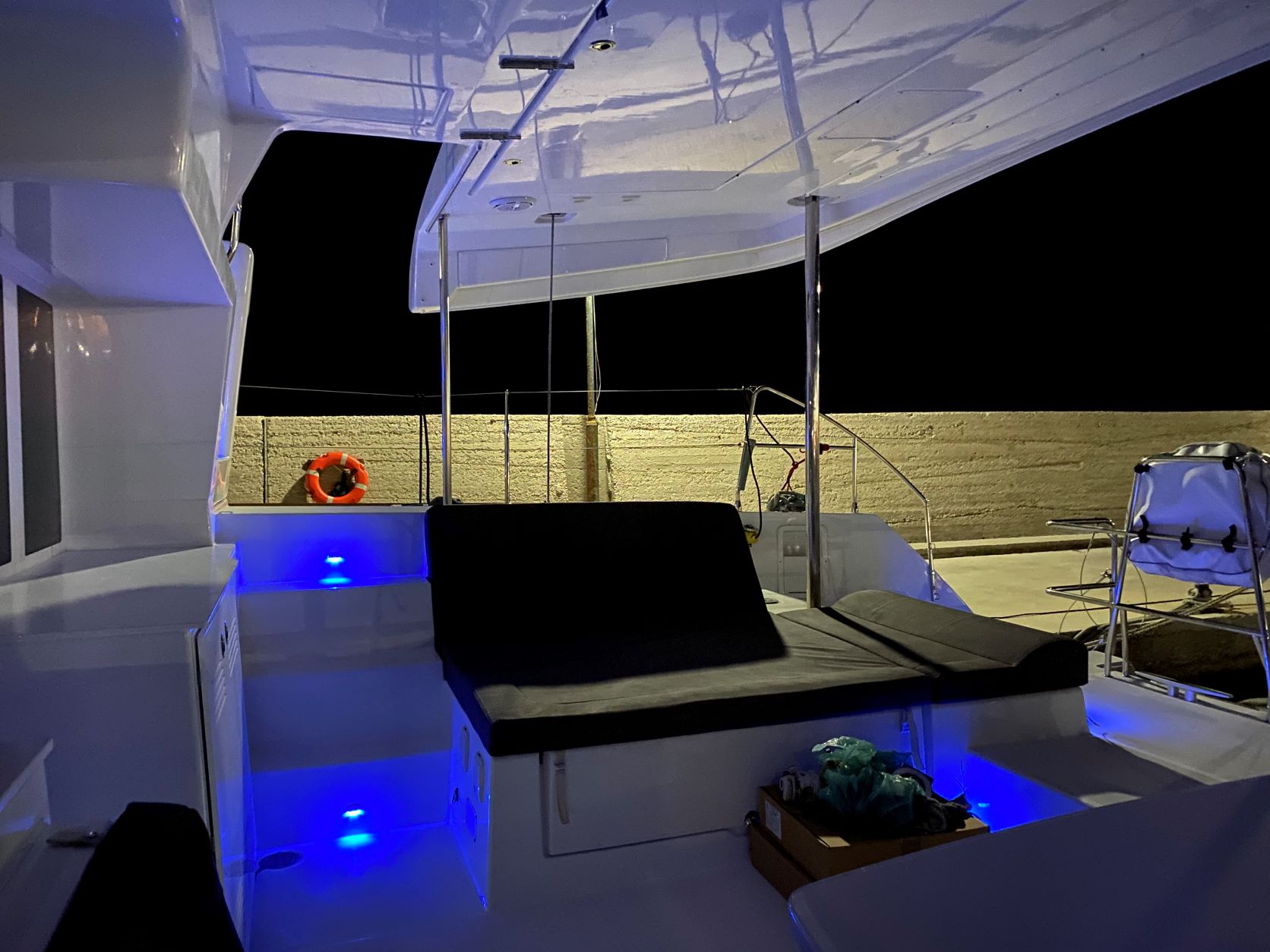 Lagoon 450 Fly — photo 11