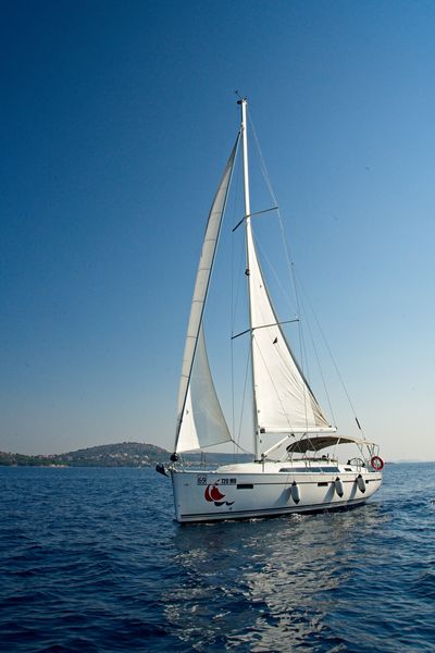Bavaria Cruiser 41 — photo 3