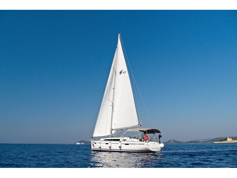 Bavaria Cruiser 41 — photo 1