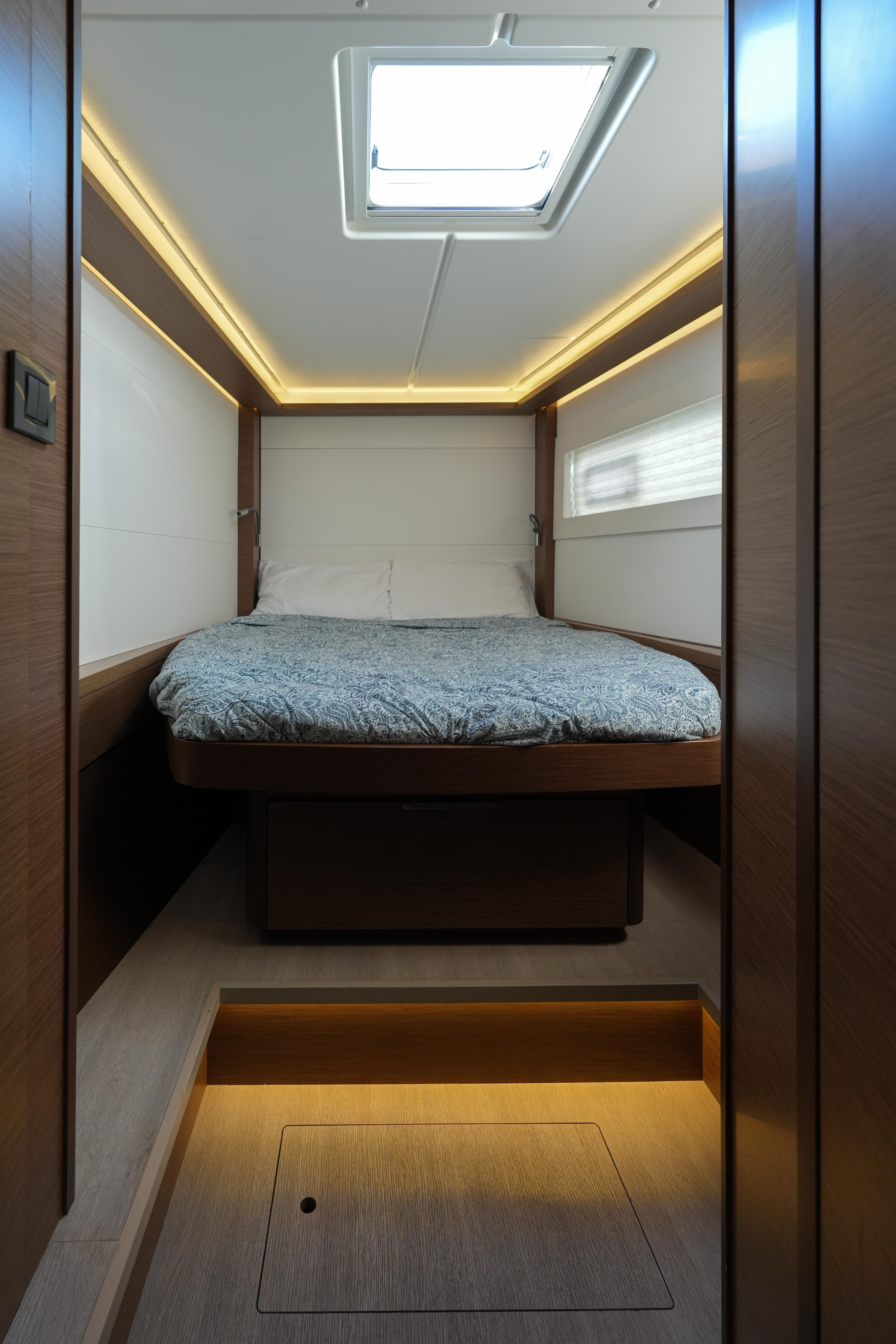 Lagoon 46 — photo 3