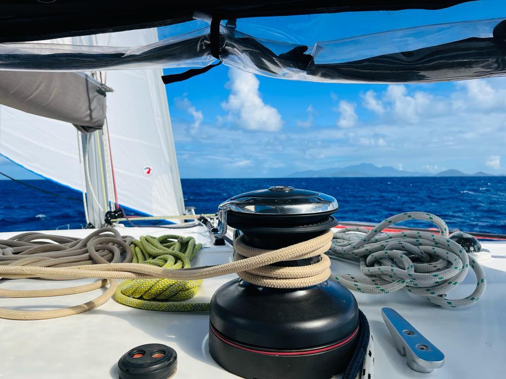 Lagoon 450 SporTop — photo 11