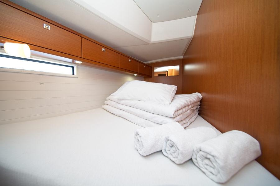 Bavaria 46 CN — photo 9
