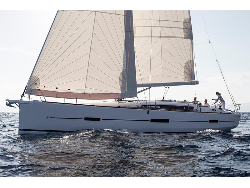 Dufour 460 — photo 1