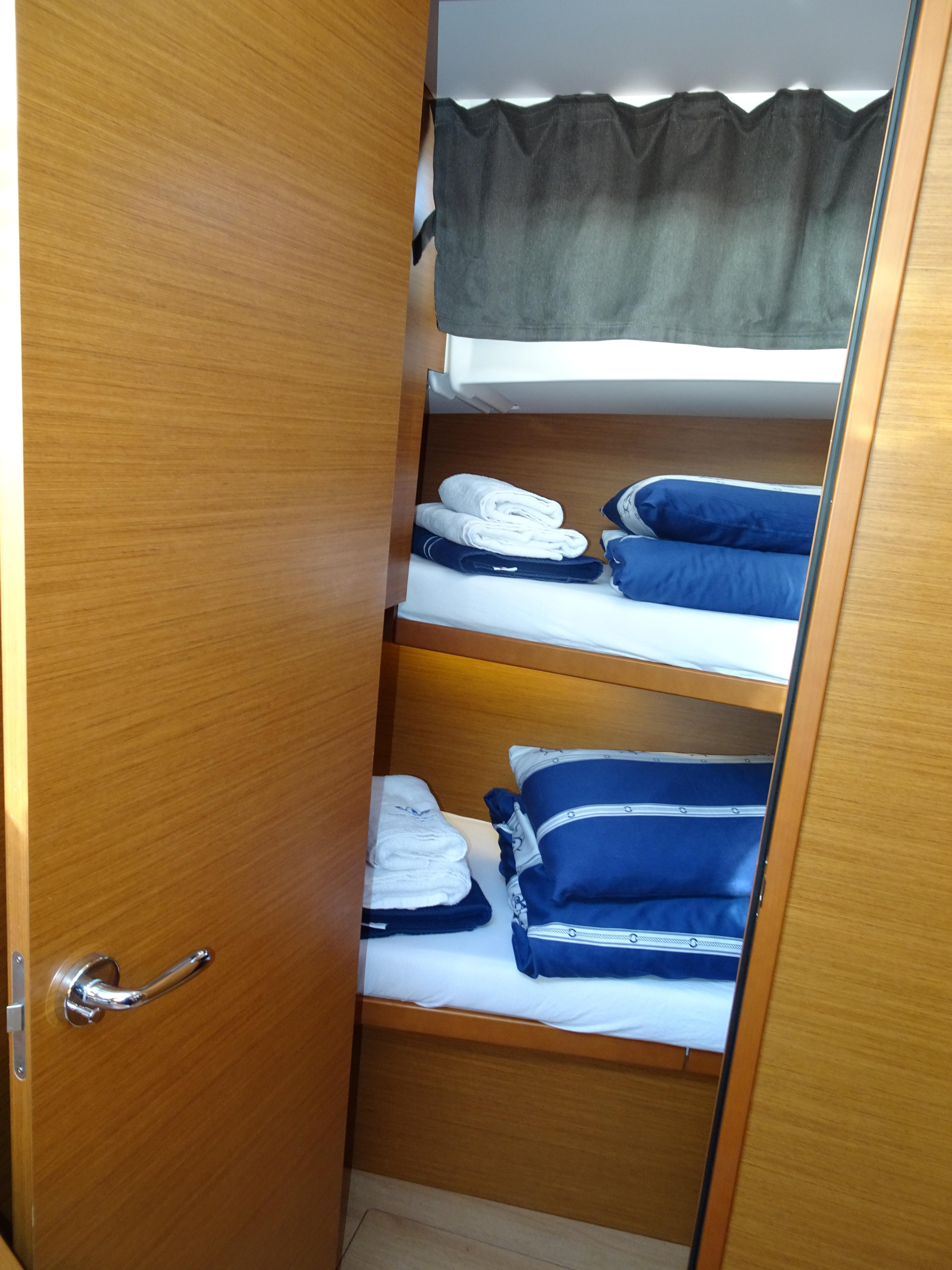 Sun Odyssey 490 — photo 12