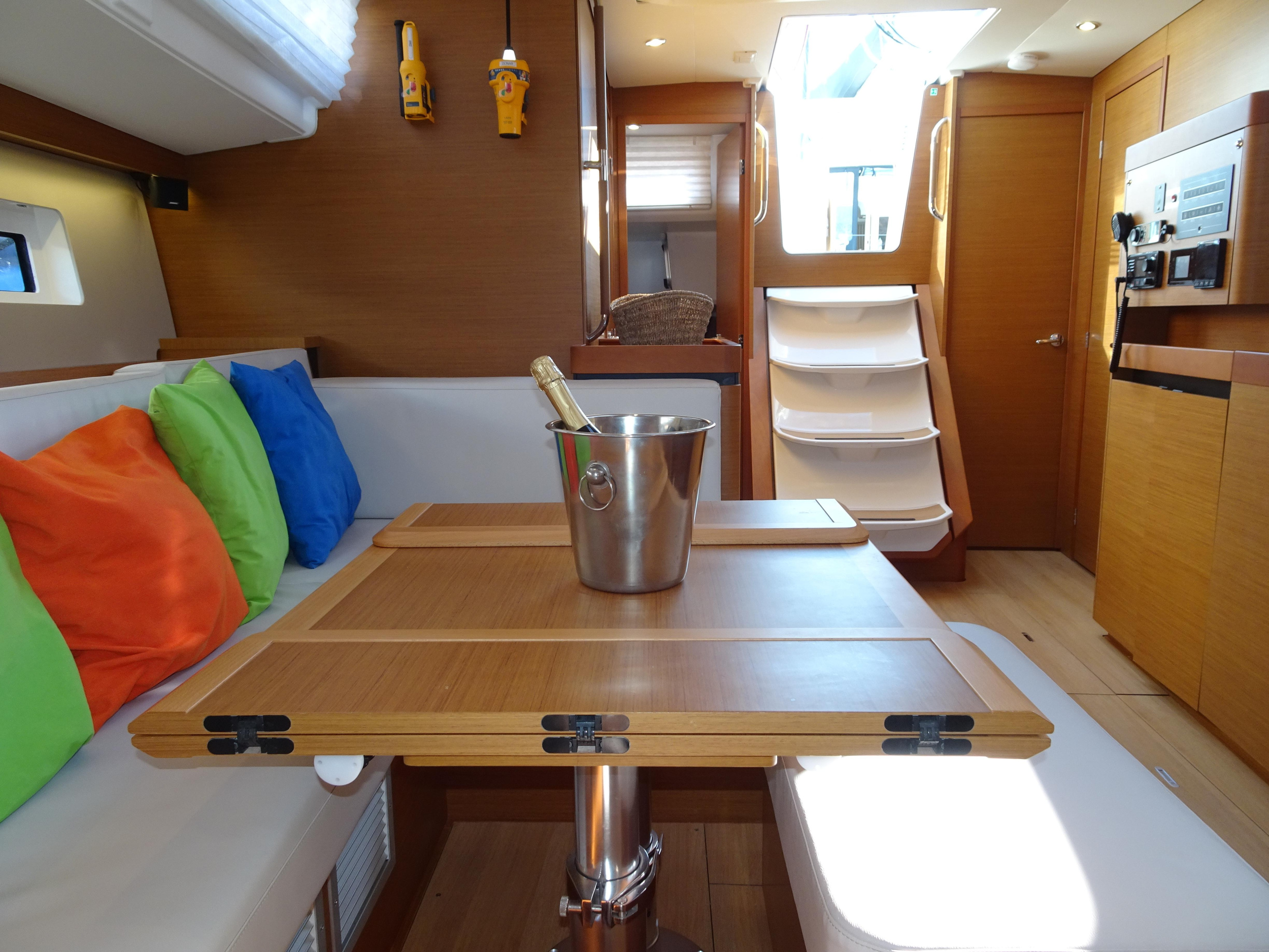 Sun Odyssey 490 — photo 20