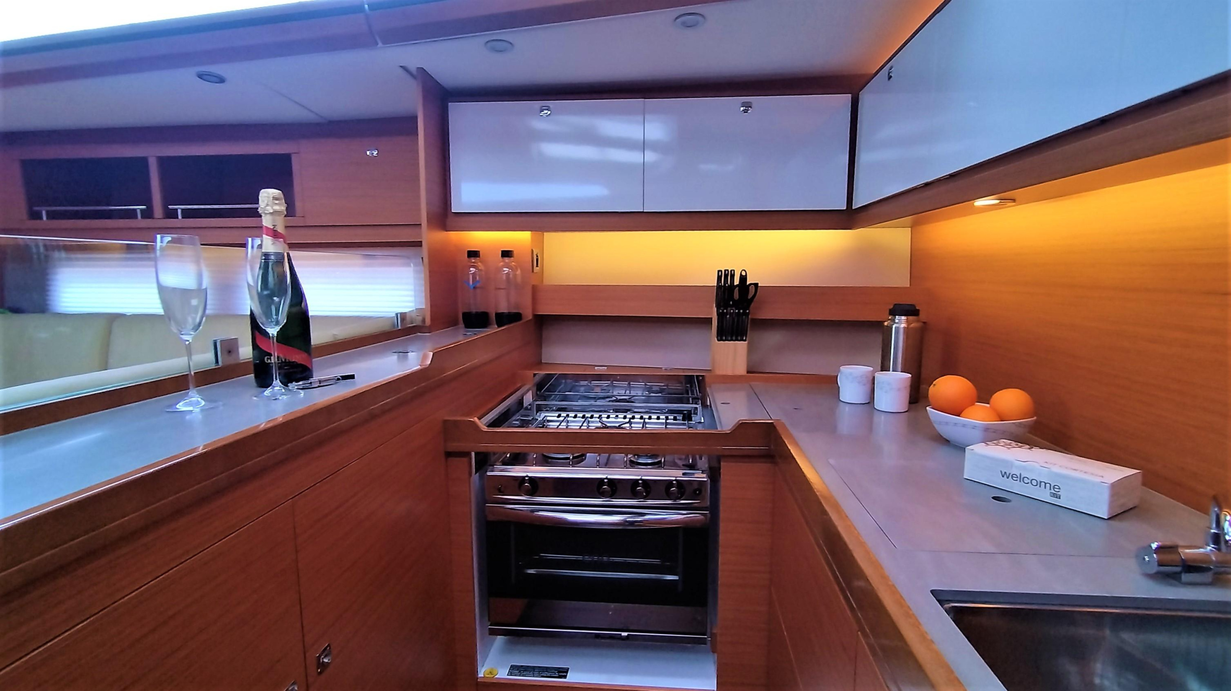 Dufour 56 Exclusive — photo 4