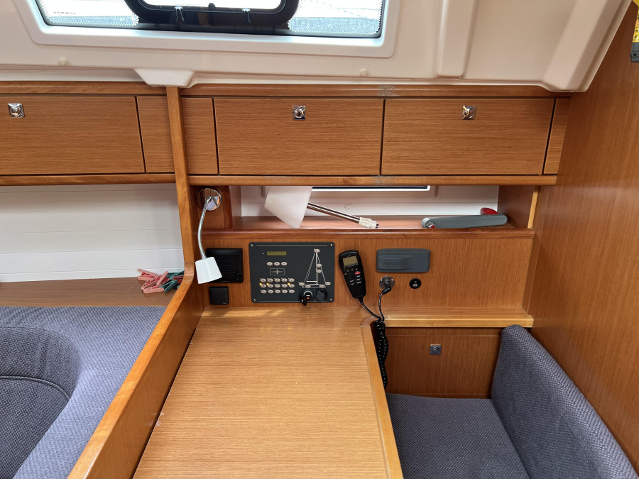 Bavaria 41 Cruiser — photo 3