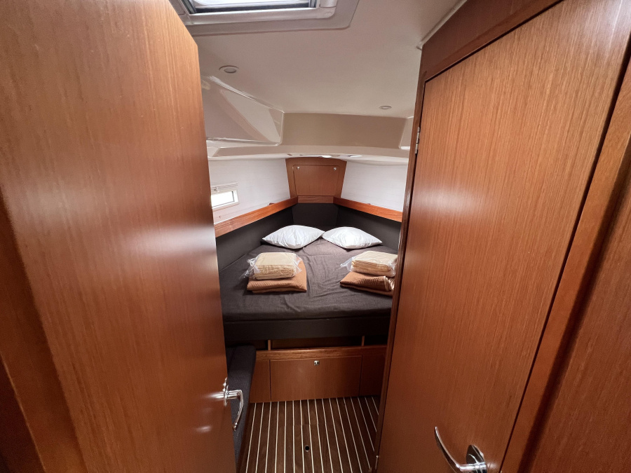 Bavaria 41 Cruiser — photo 6
