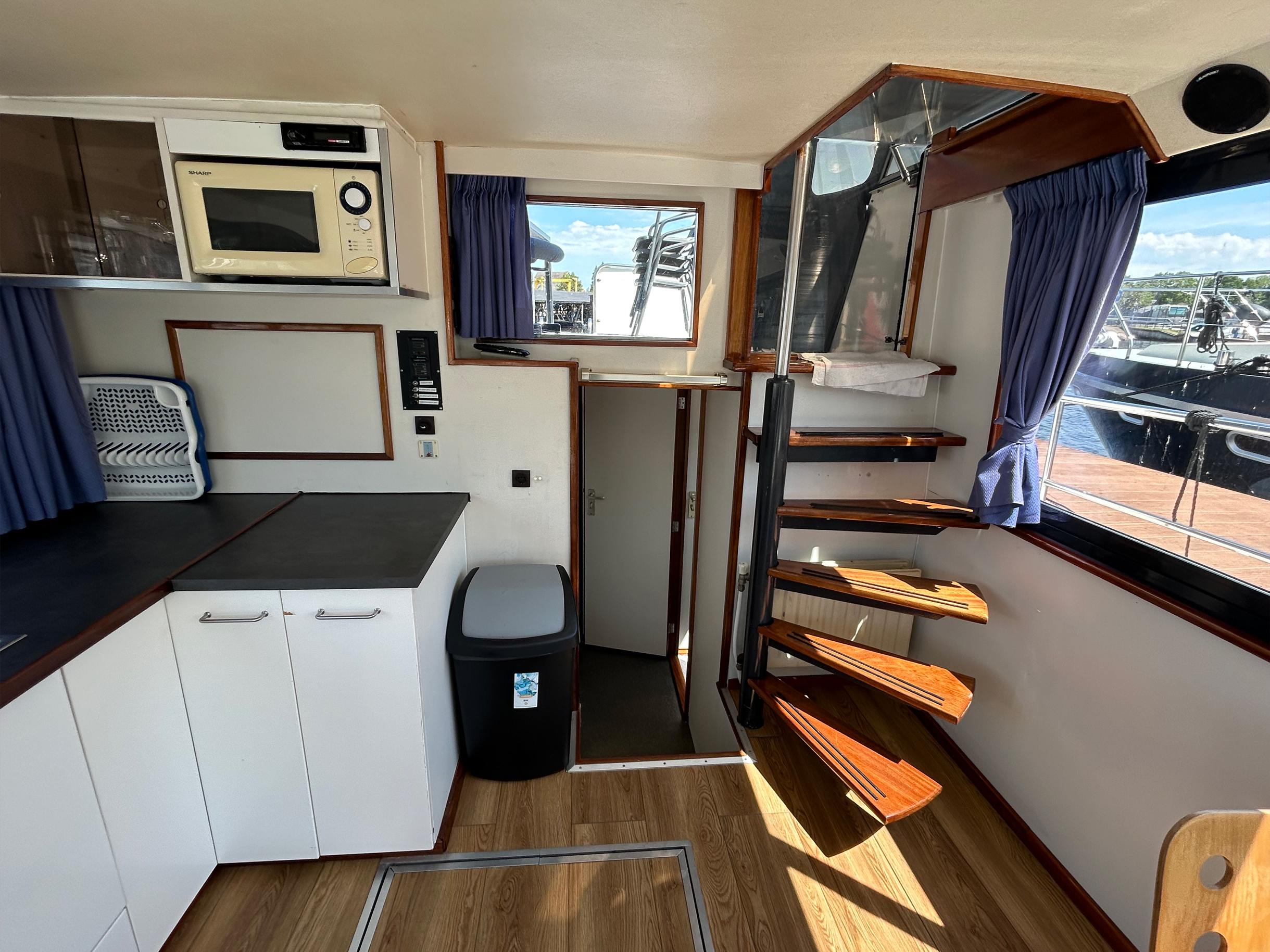 Safari Houseboat 1050 — photo 7