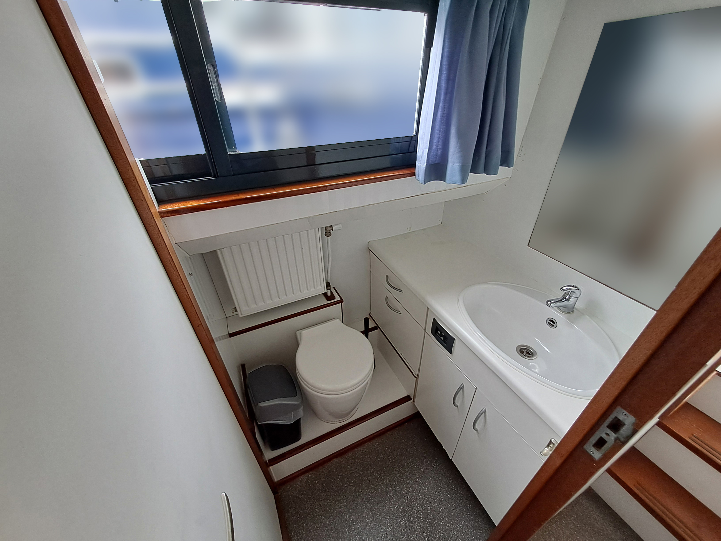Safari Houseboat 1050 D — photo 12