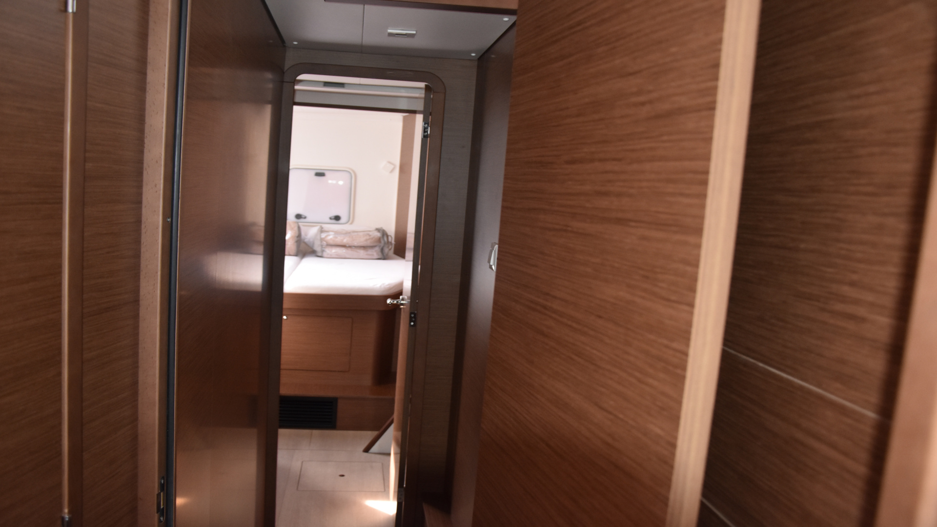 Lagoon 42 (, , Watermaker) — photo 7