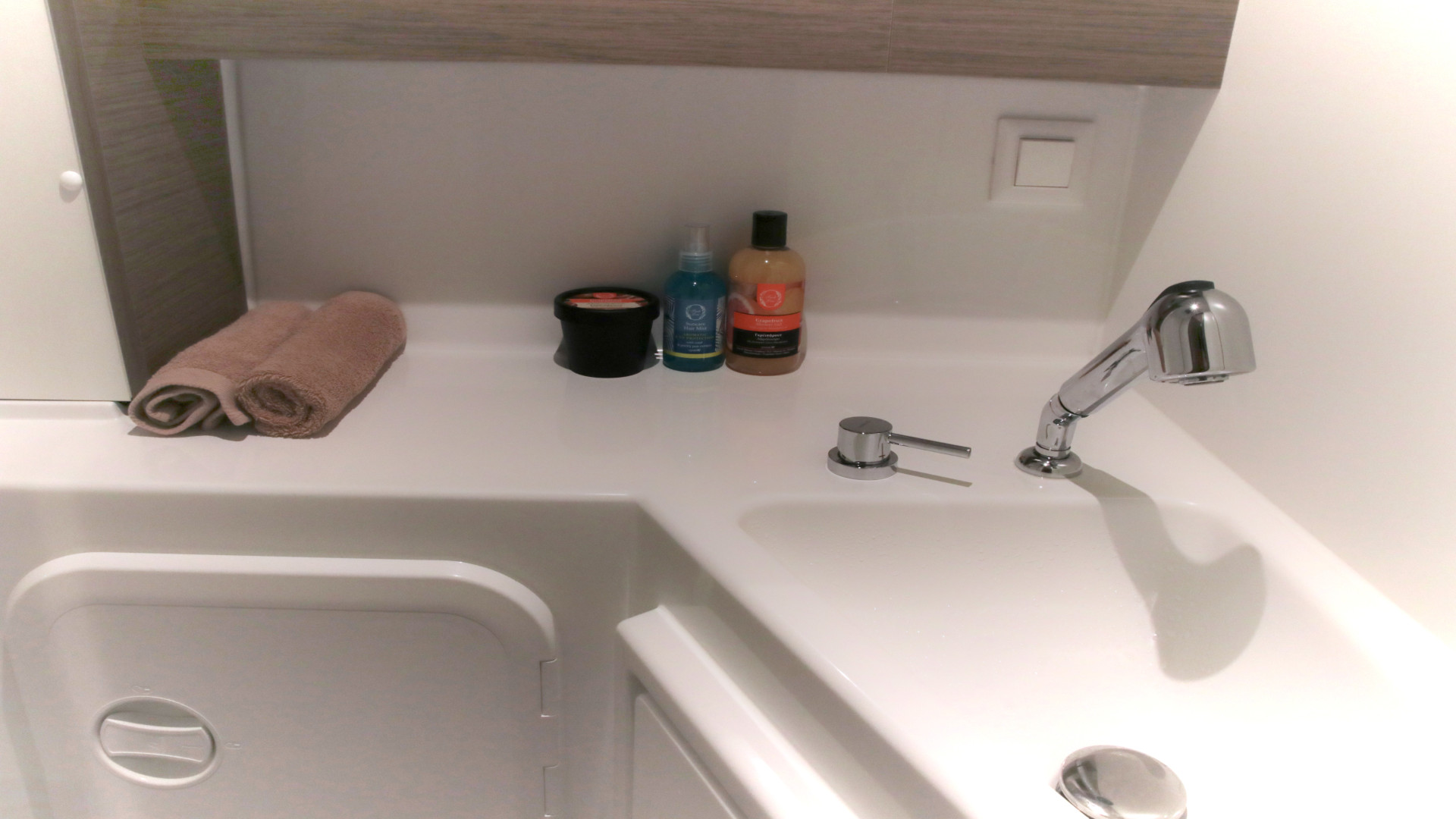 Lagoon 42 (AC, Gen, Watermaker) — photo 20
