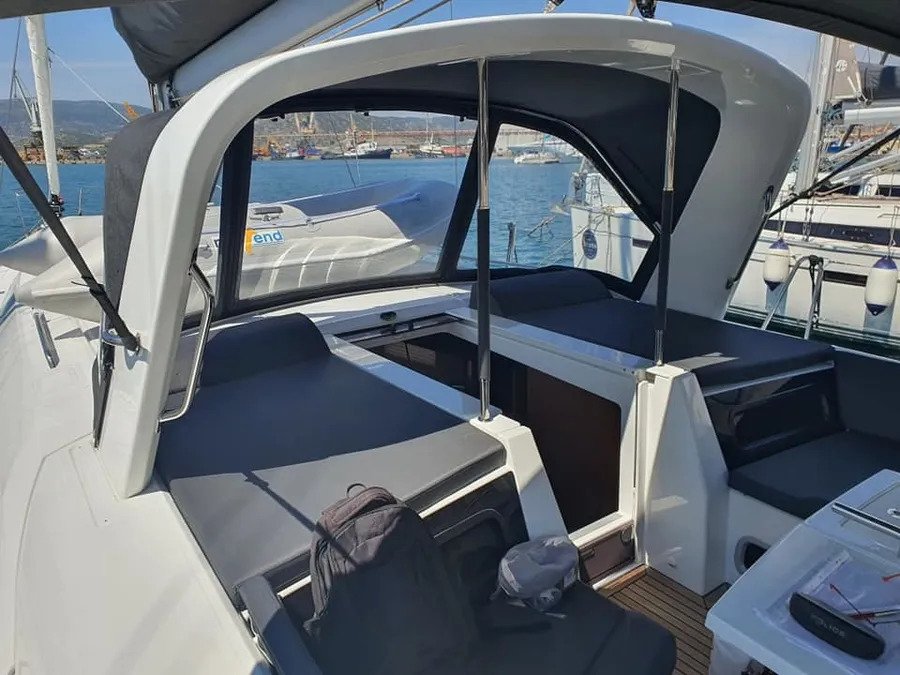 Oceanis 46.1 — photo 9