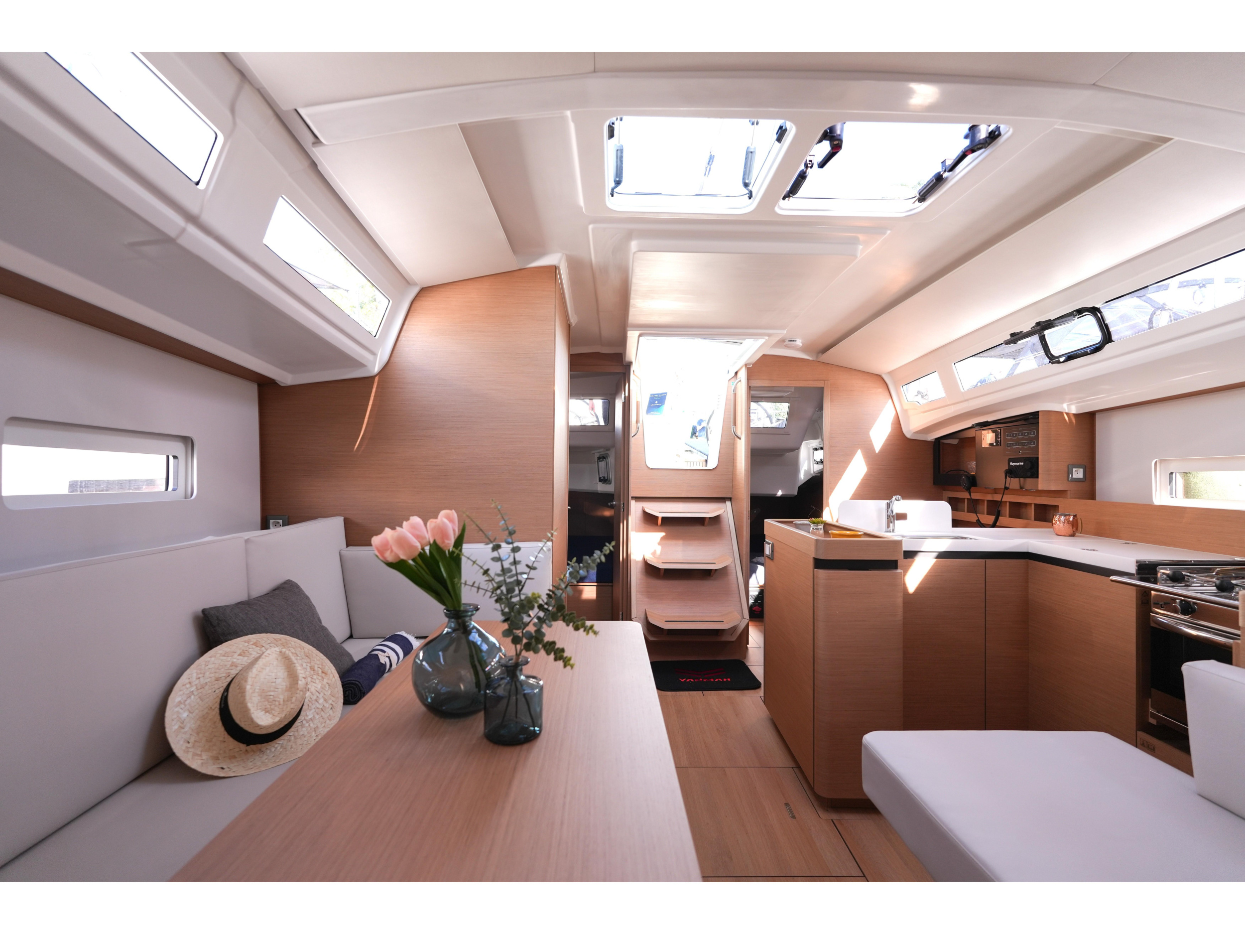 Sun Odyssey 410 — photo 24