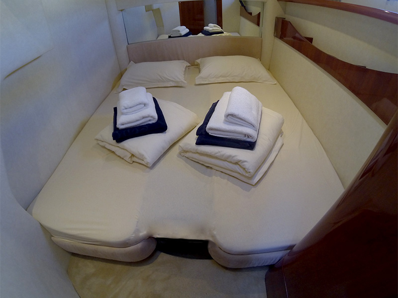 Fairline Targa 52 GT — photo 16