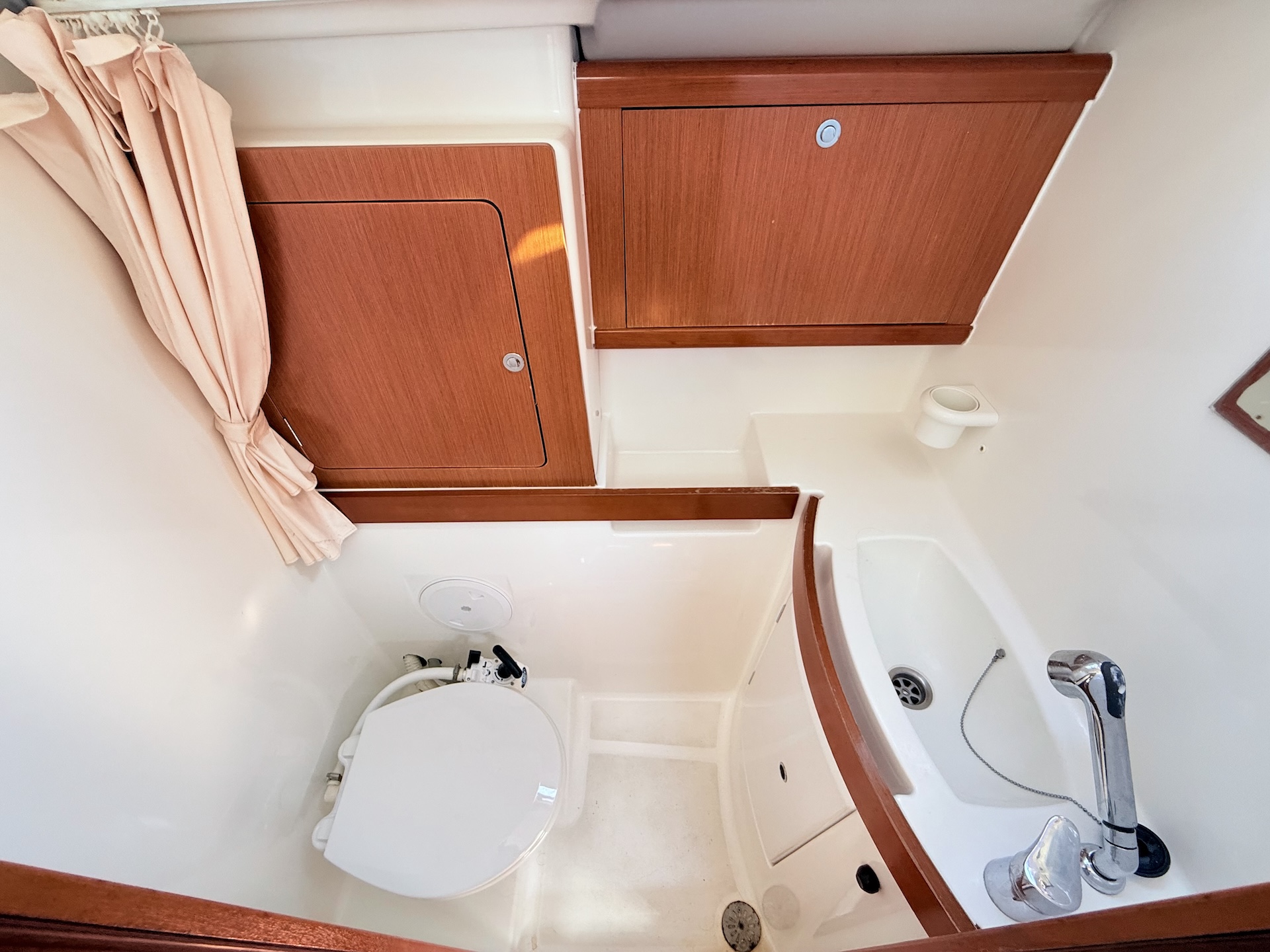Oceanis 43 — photo 14