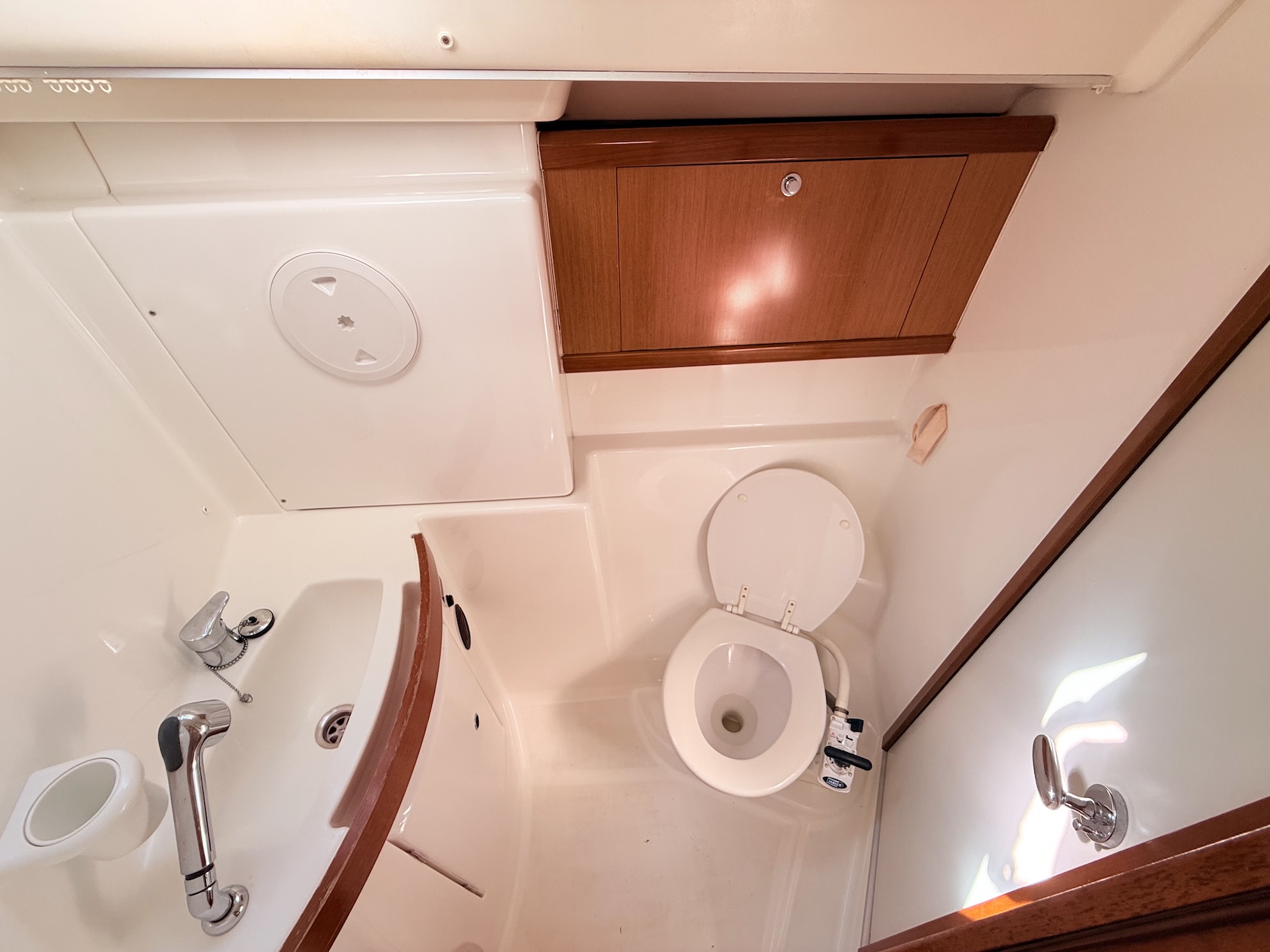 Oceanis 43 — photo 17