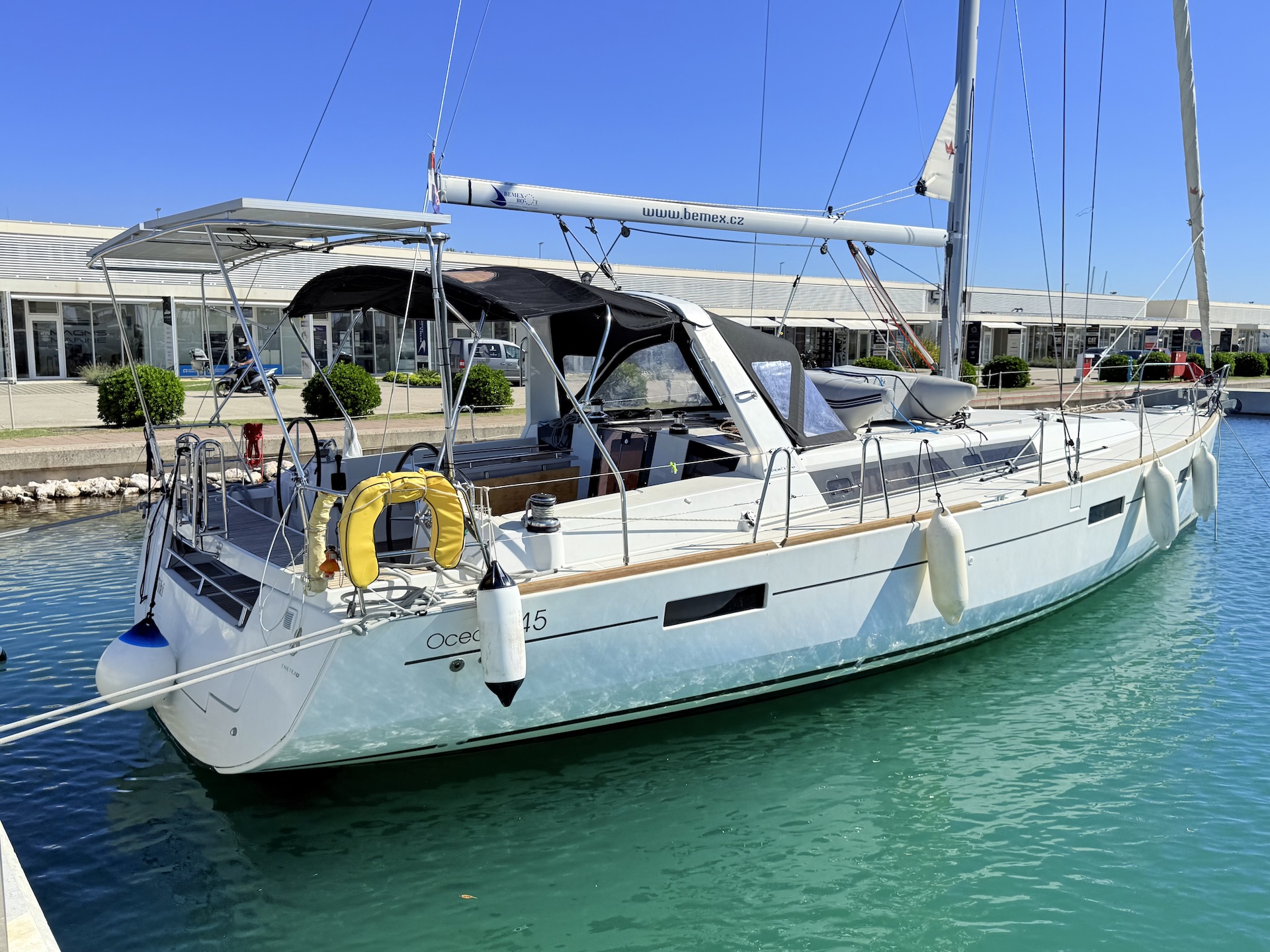 Oceanis 45 — photo 3