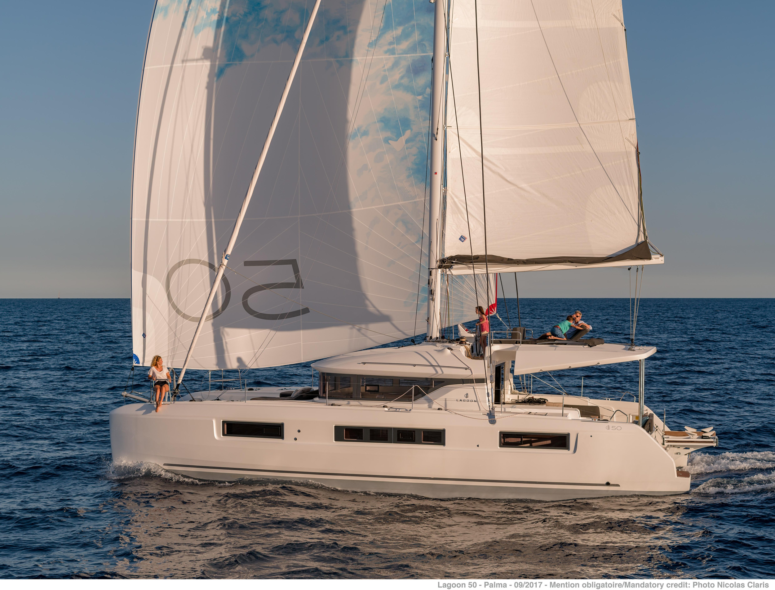Lagoon 50 — photo 8