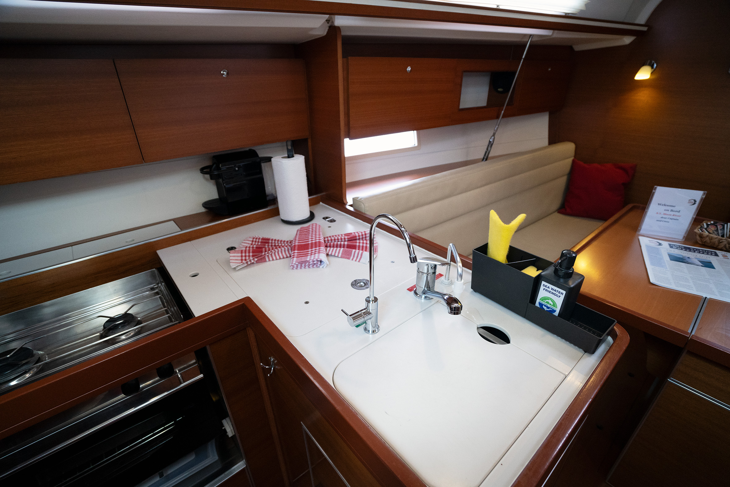 Dufour 335 Grand Large — photo 12