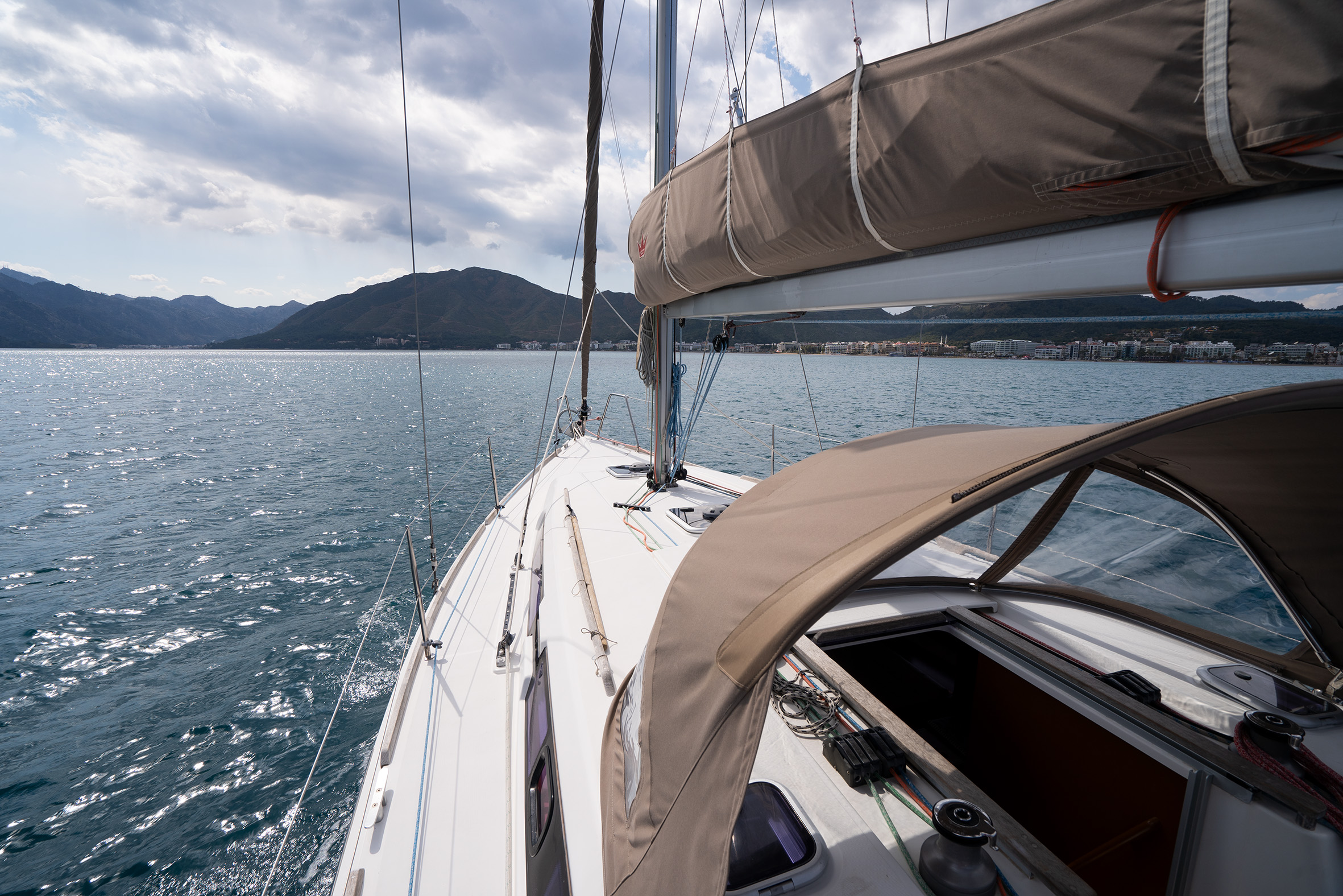 Dufour 335 Grand Large — photo 11