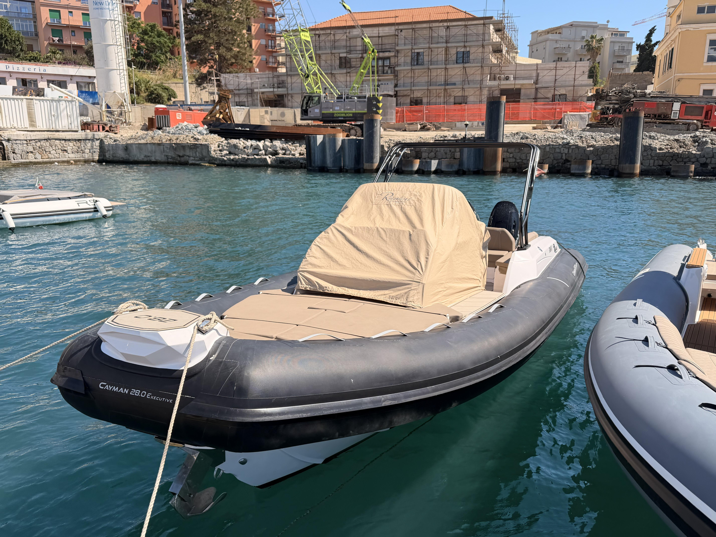Ranieri Cayman 28.0 Executive — photo 8