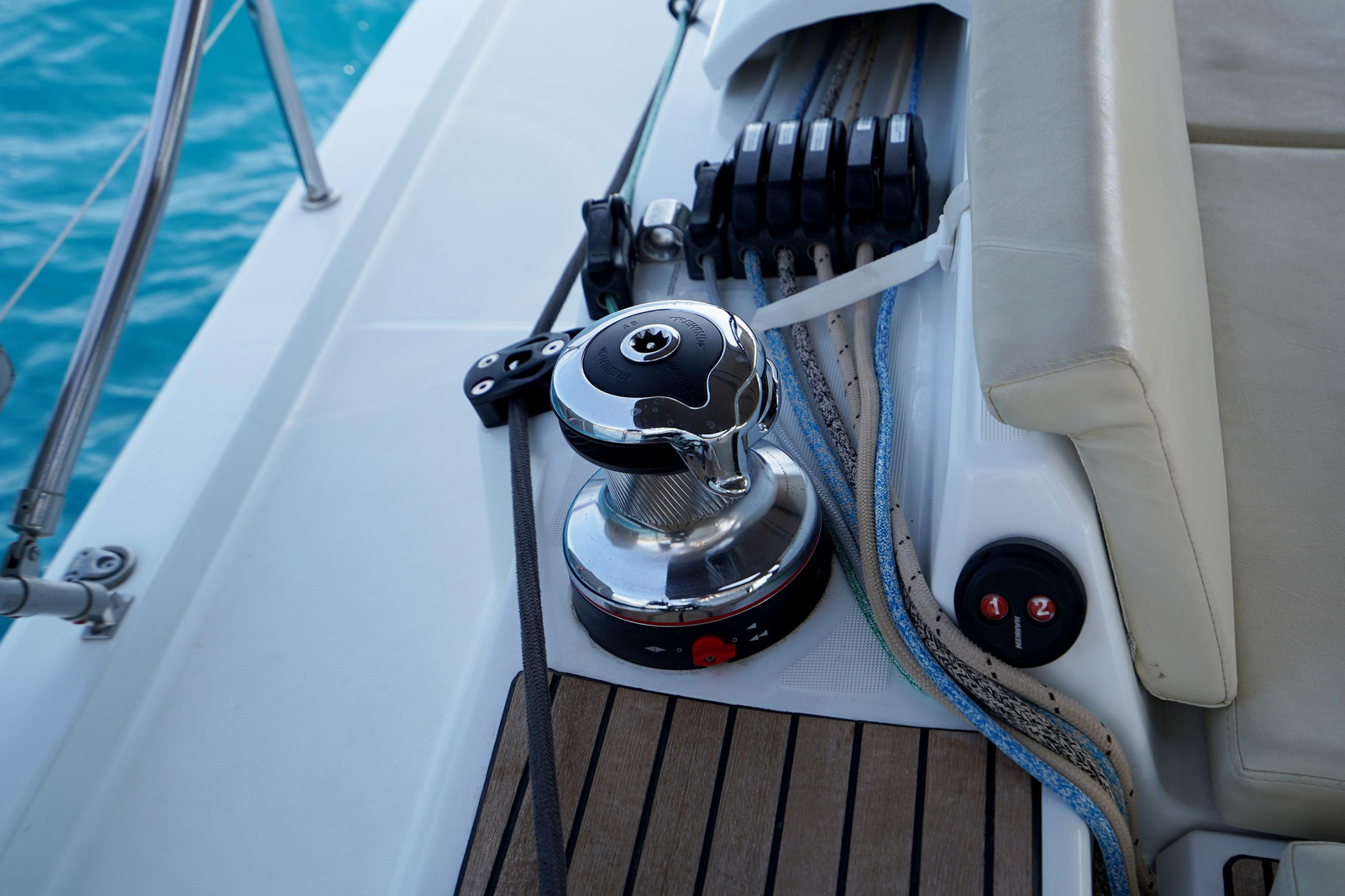 Jeanneau 54 — photo 11