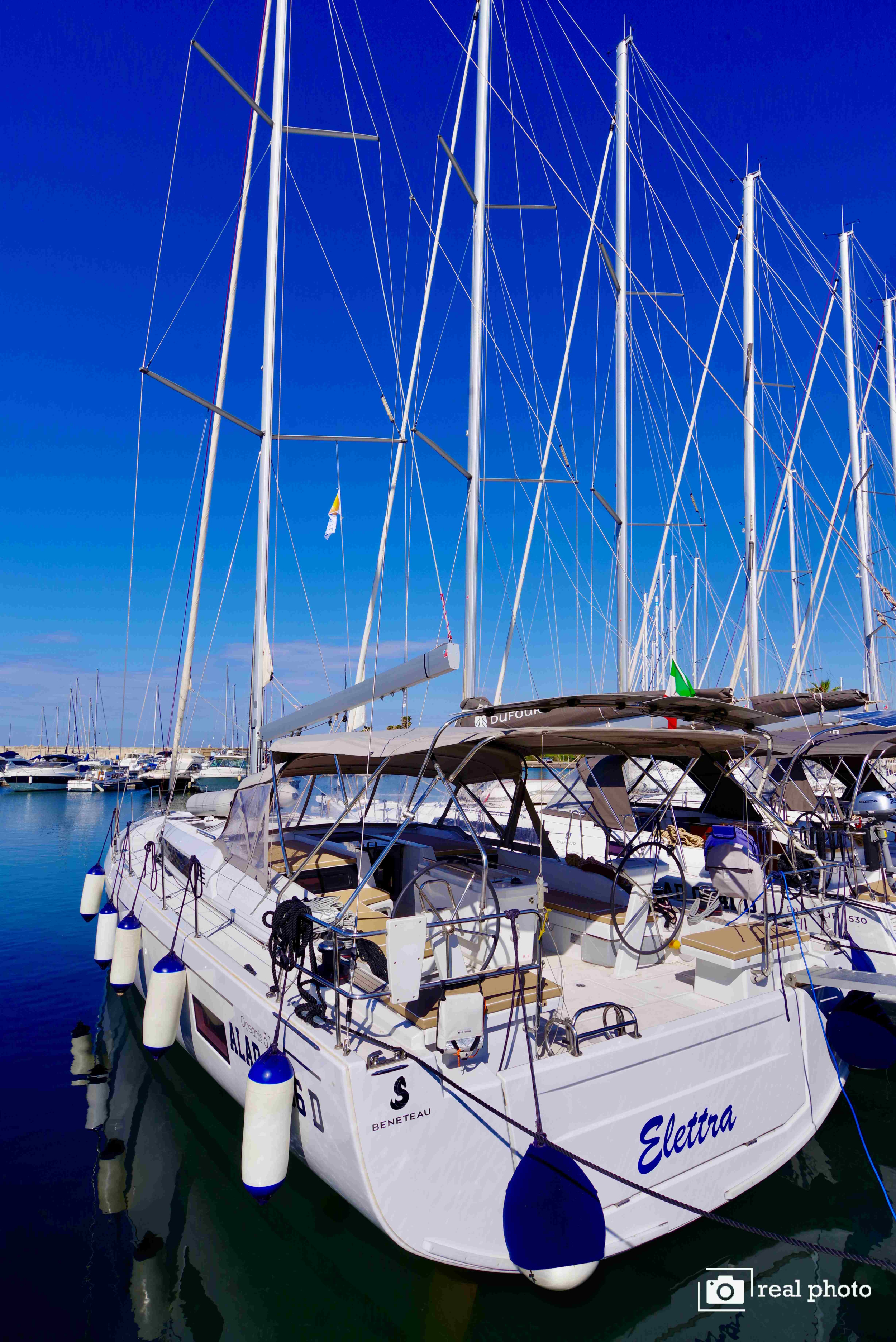 Oceanis 51.1 — photo 10