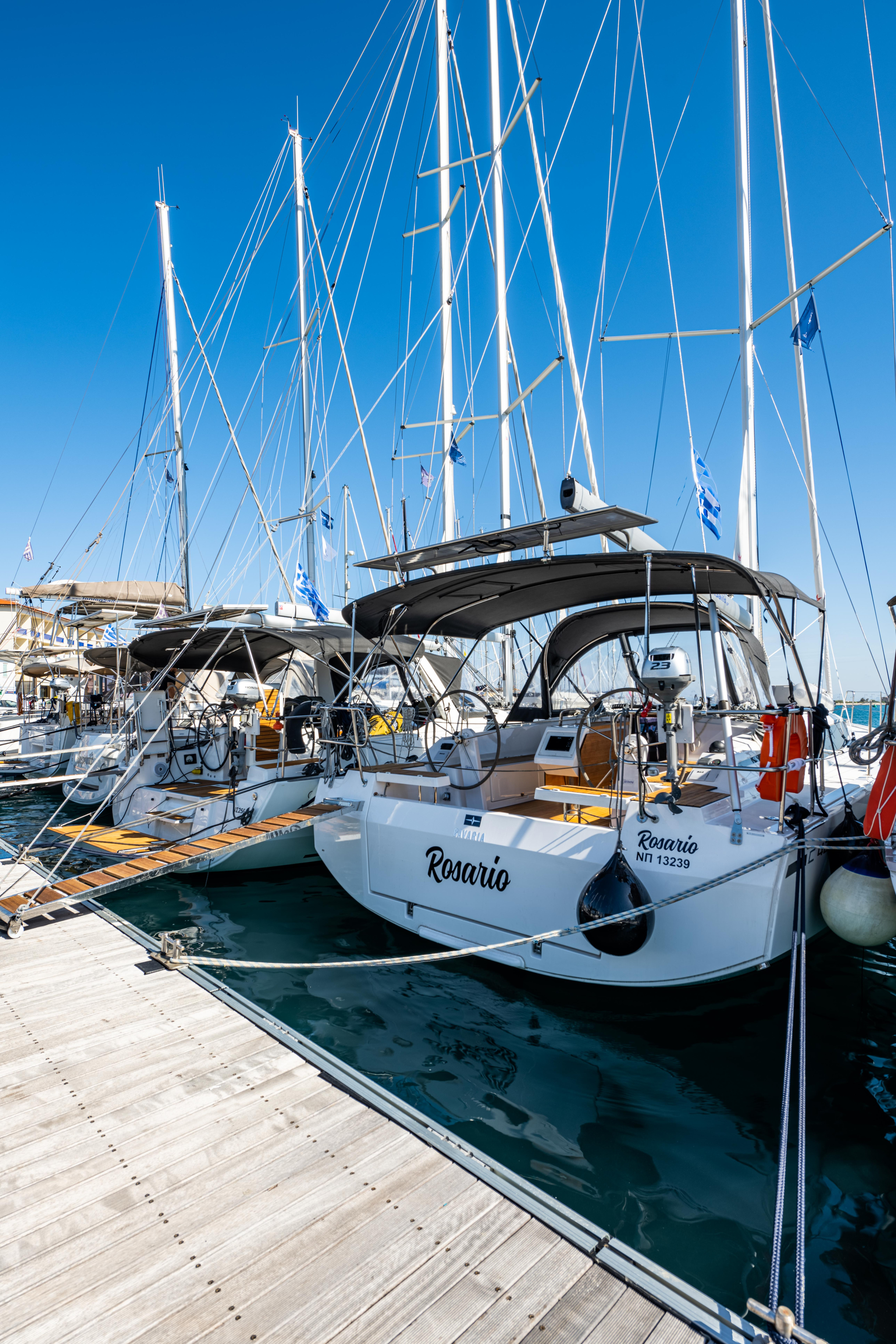 Bavaria C42 — photo 5