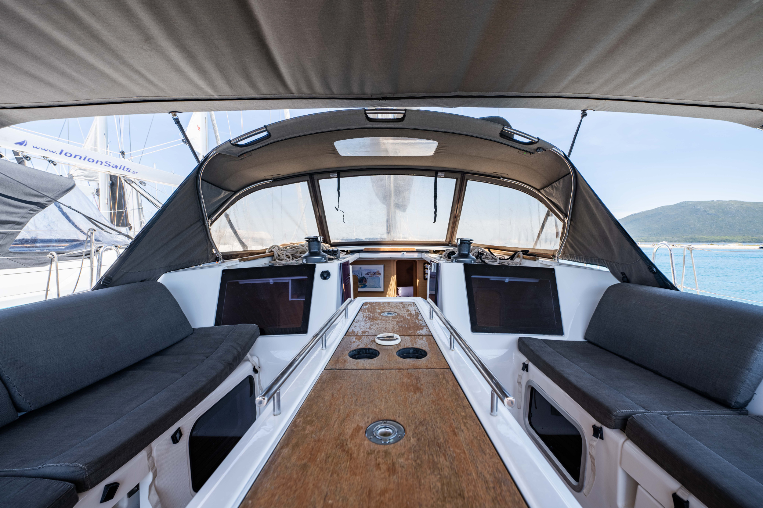 Dufour 460 Grand Large — photo 39