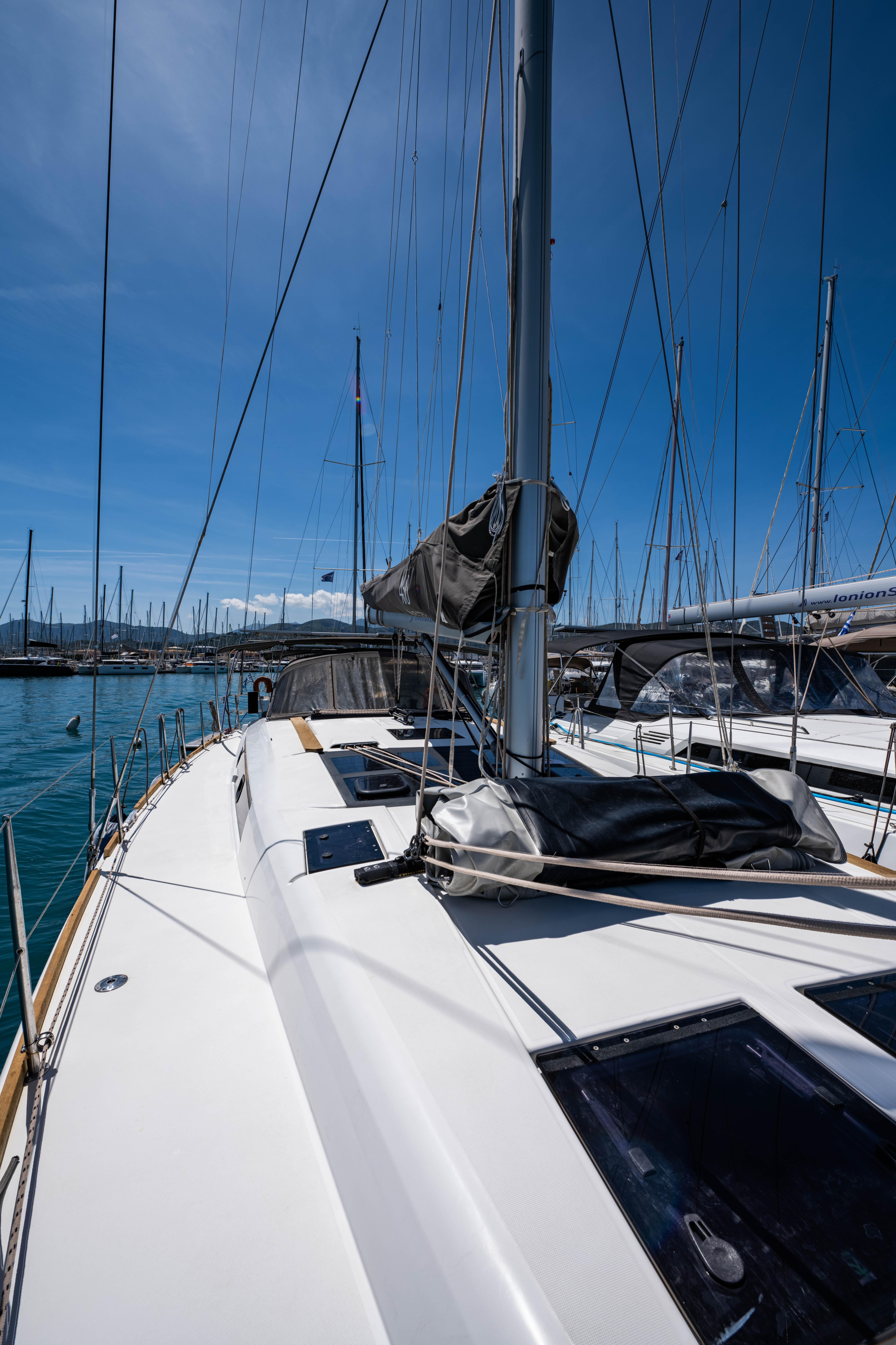 Dufour 460 Grand Large — photo 5