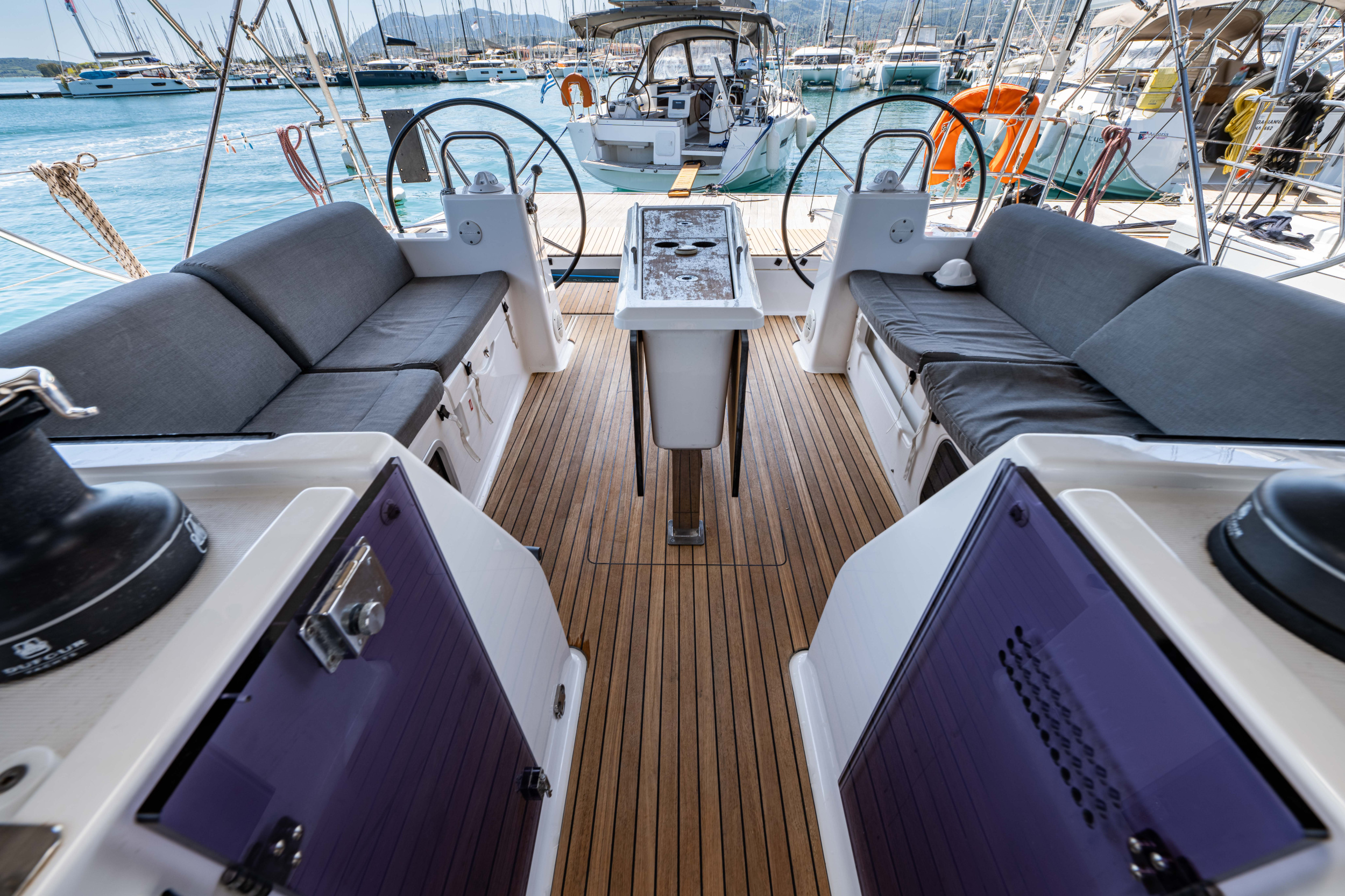 Dufour 460 Grand Large — photo 42