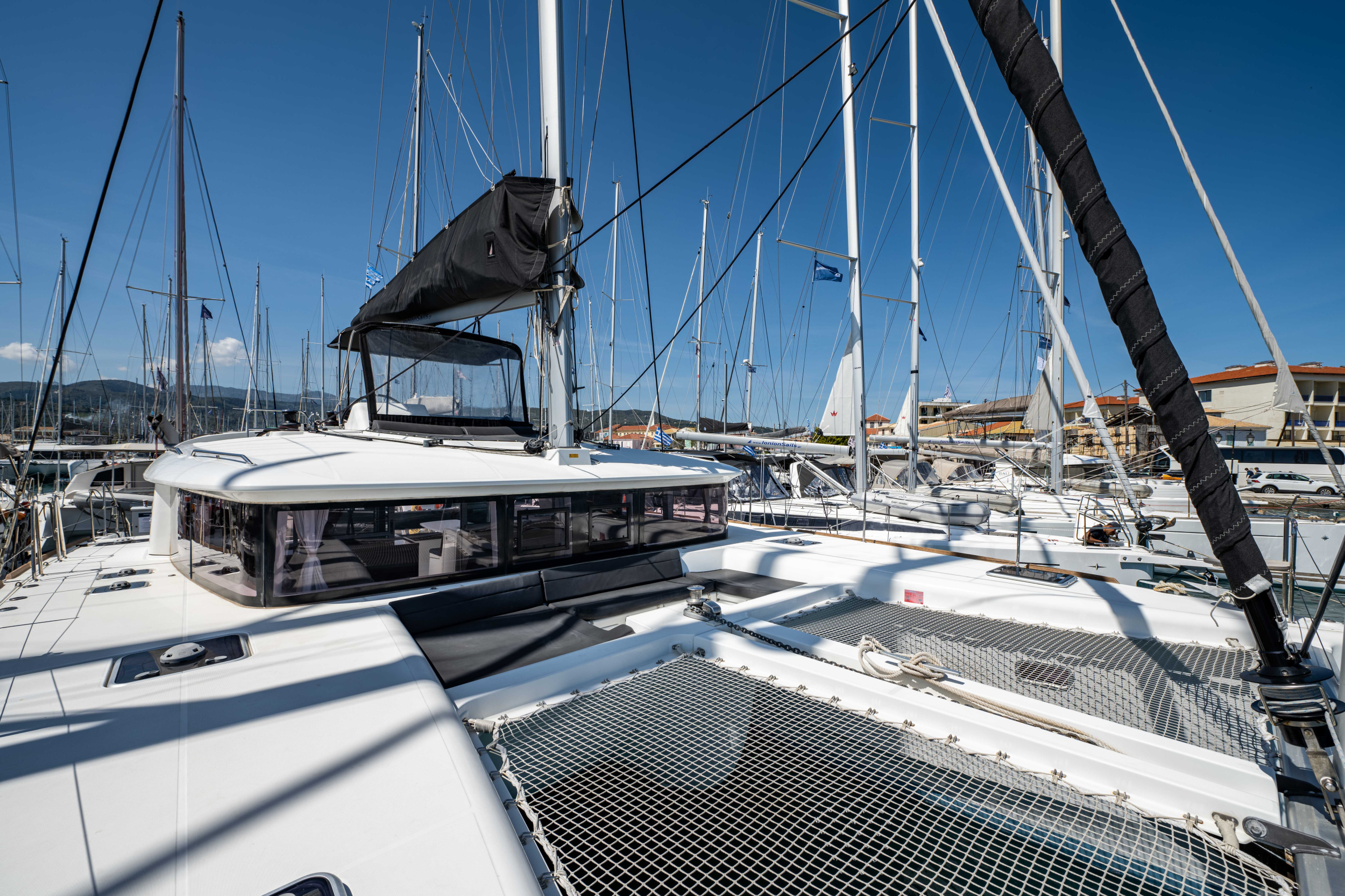Lagoon 450 F — photo 39