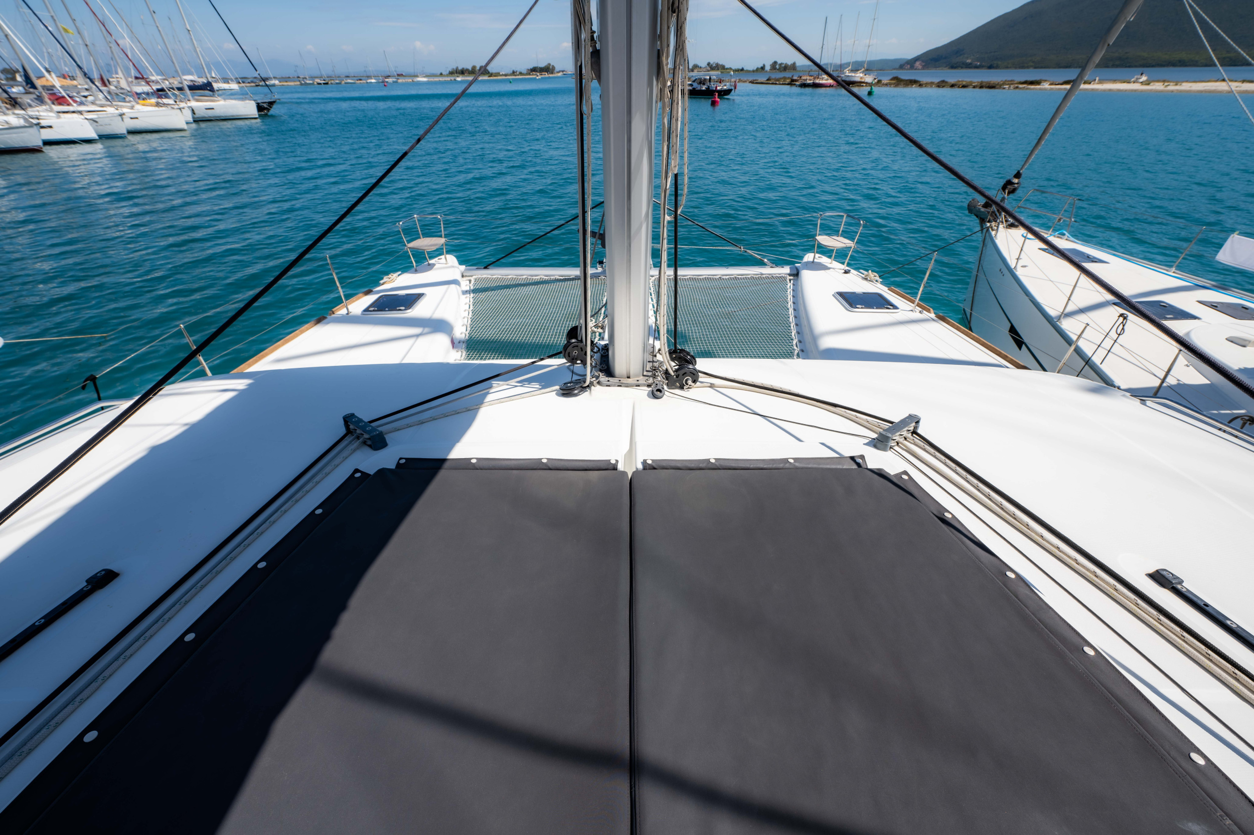 Lagoon 450 F — photo 51