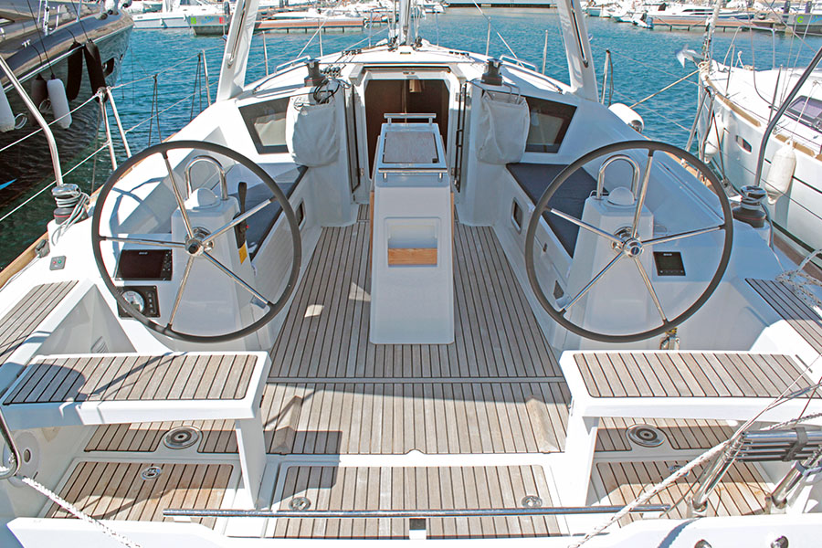 Oceanis 38.1 — photo 20