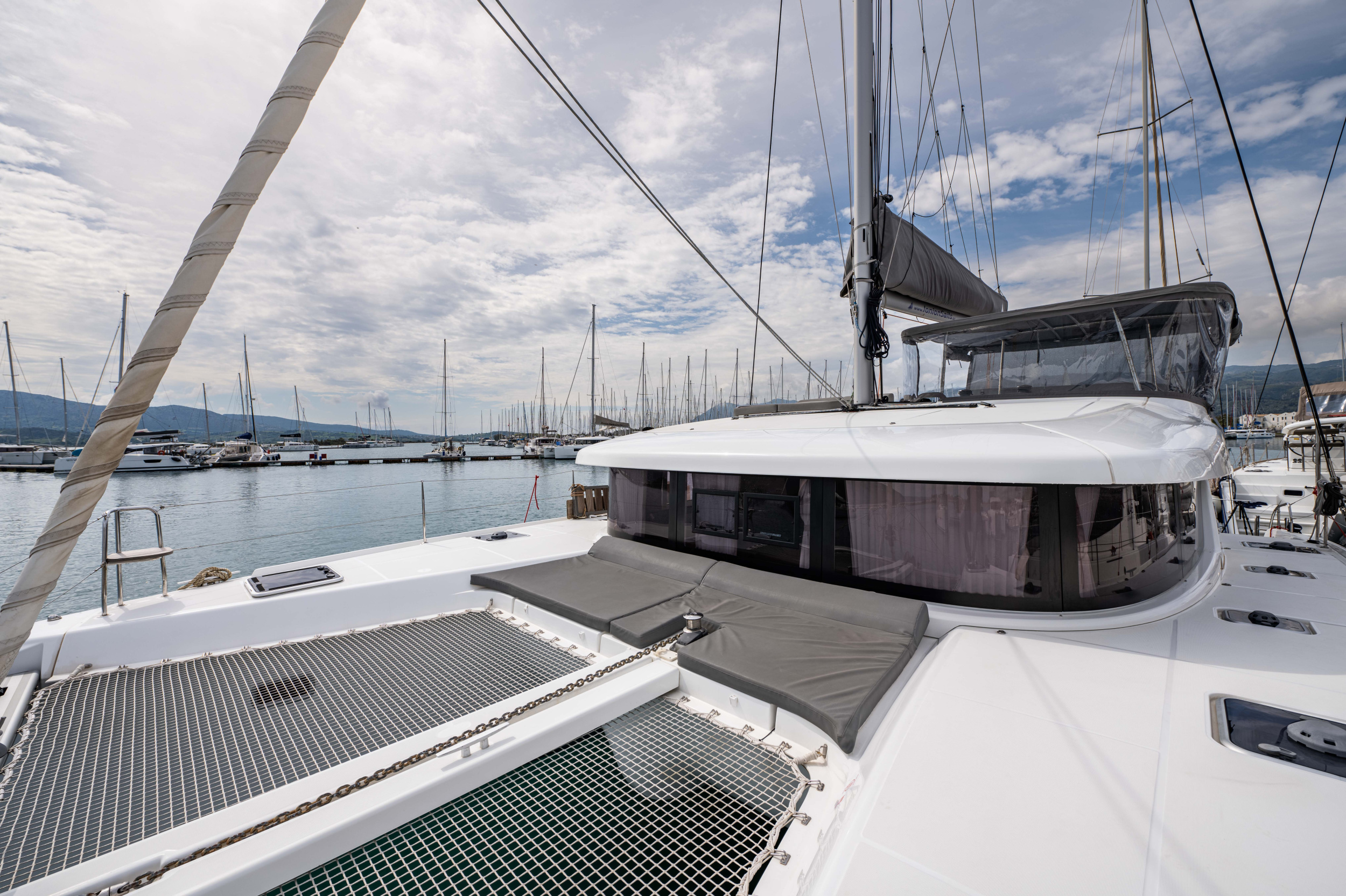 Lagoon 42 — photo 27