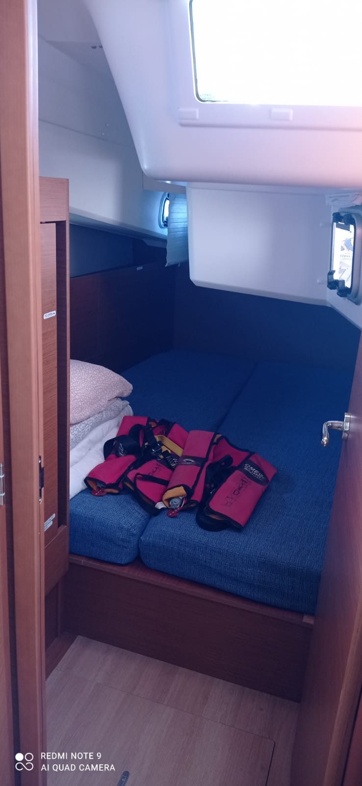 Sun Odyssey 410 — photo 24